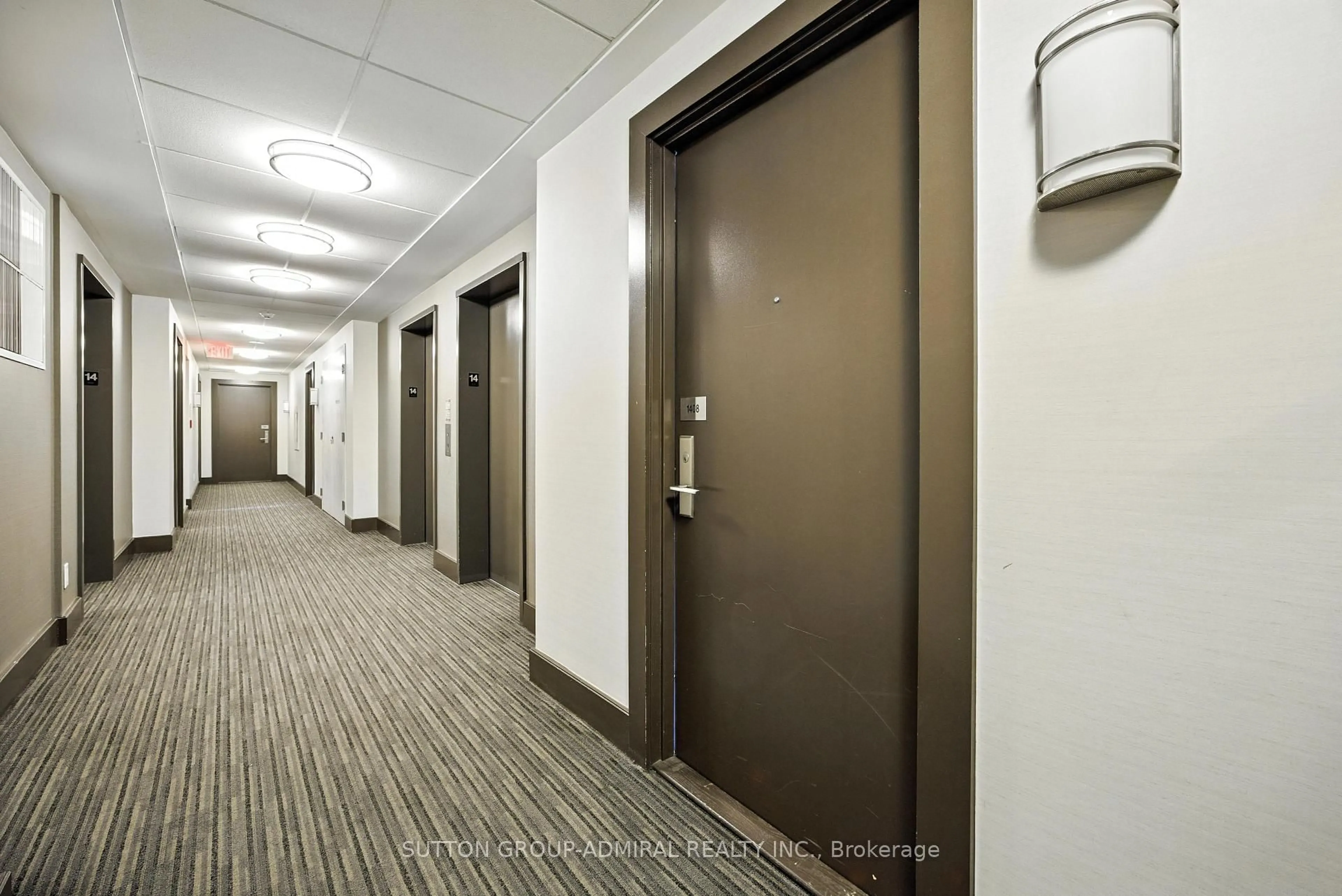 Indoor foyer for 30 Herons Hill Way #1408, Toronto Ontario M2J 0A7
