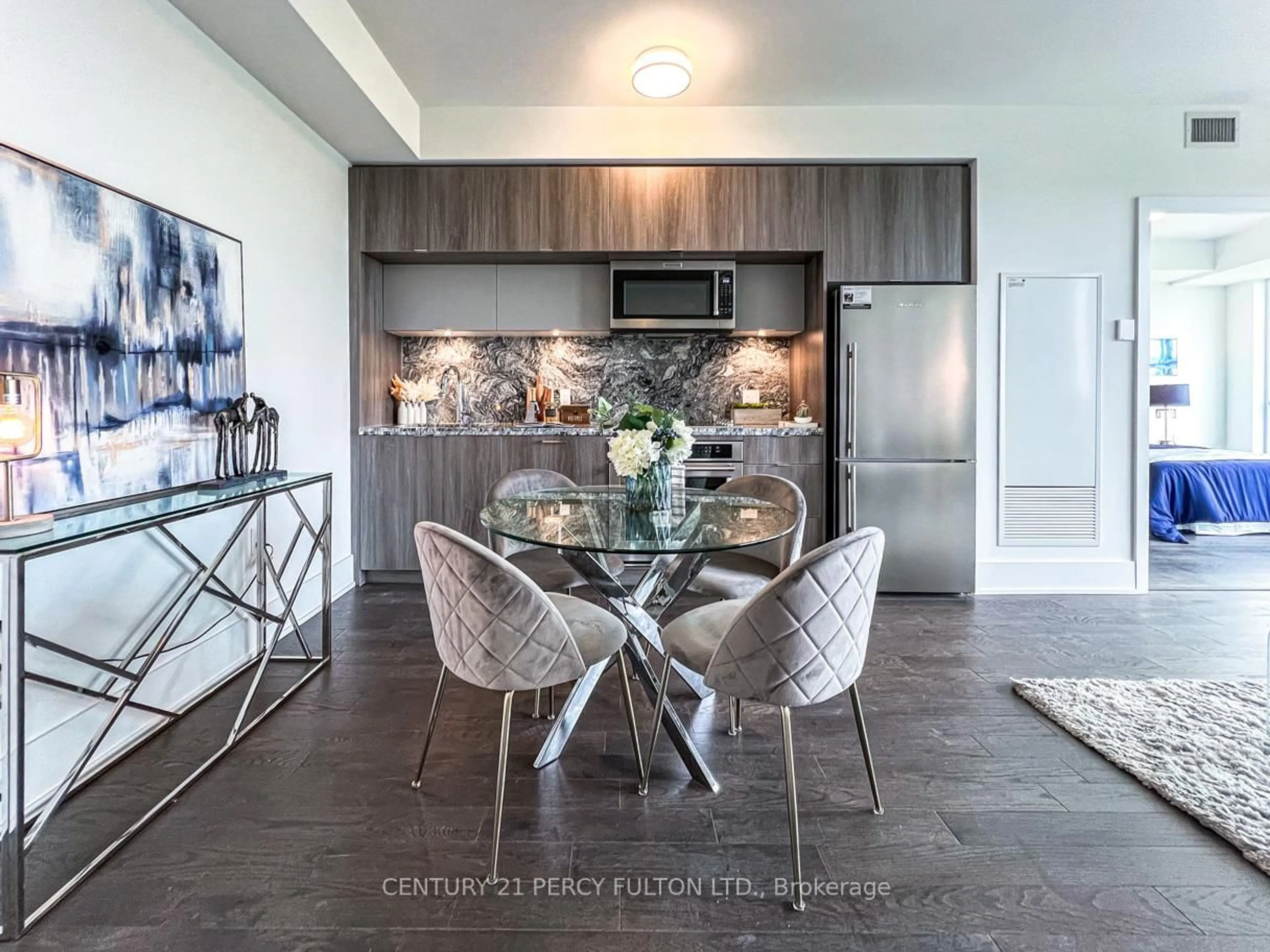 Unknown for 585 Bloor St #3415, Toronto Ontario M4W 0B3
