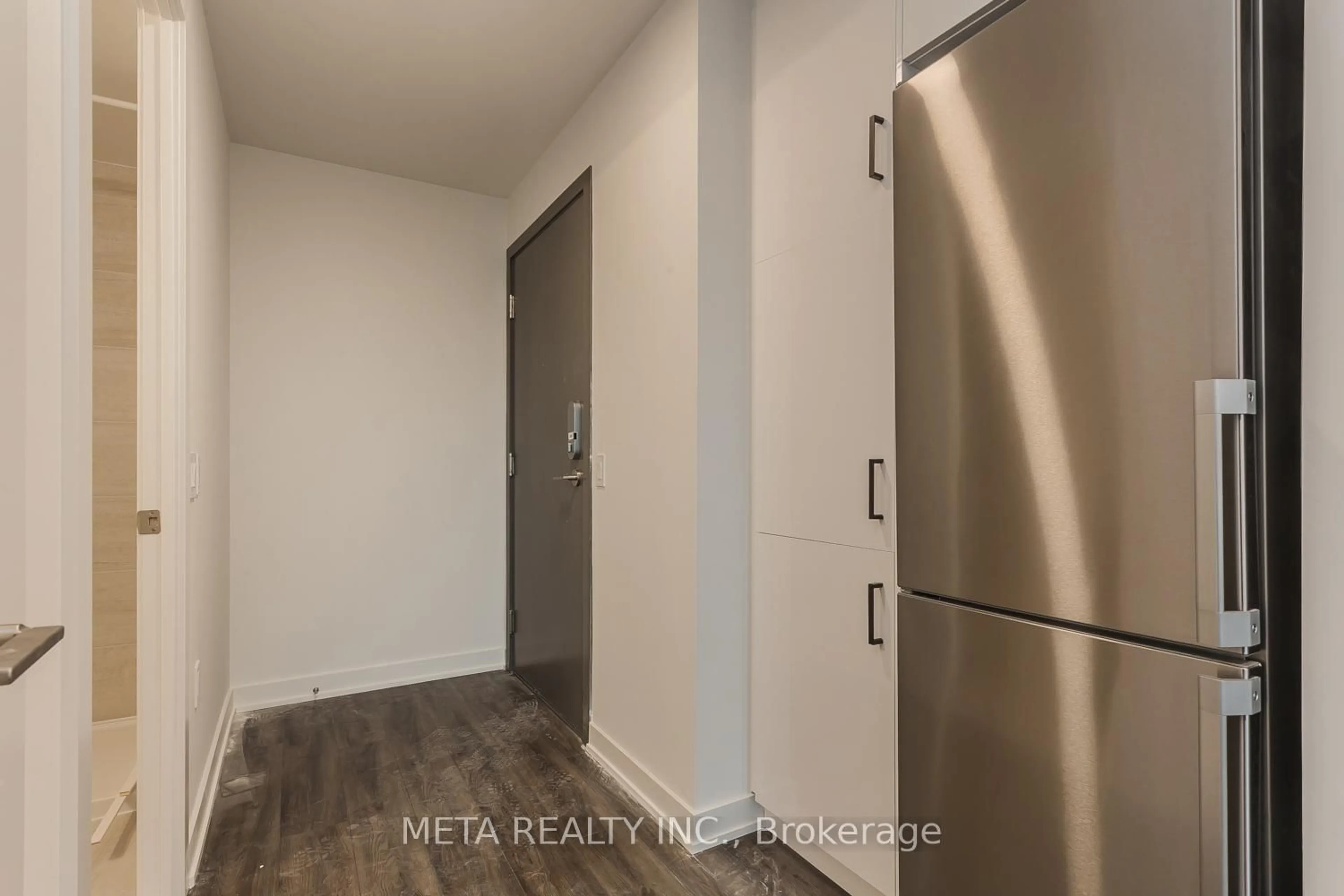 Indoor entryway for 9 Tecumseth St #1409, Toronto Ontario M5V 0S5