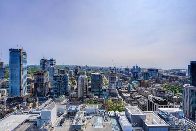 Additional image 40 of 197 Yonge St Unit 3605