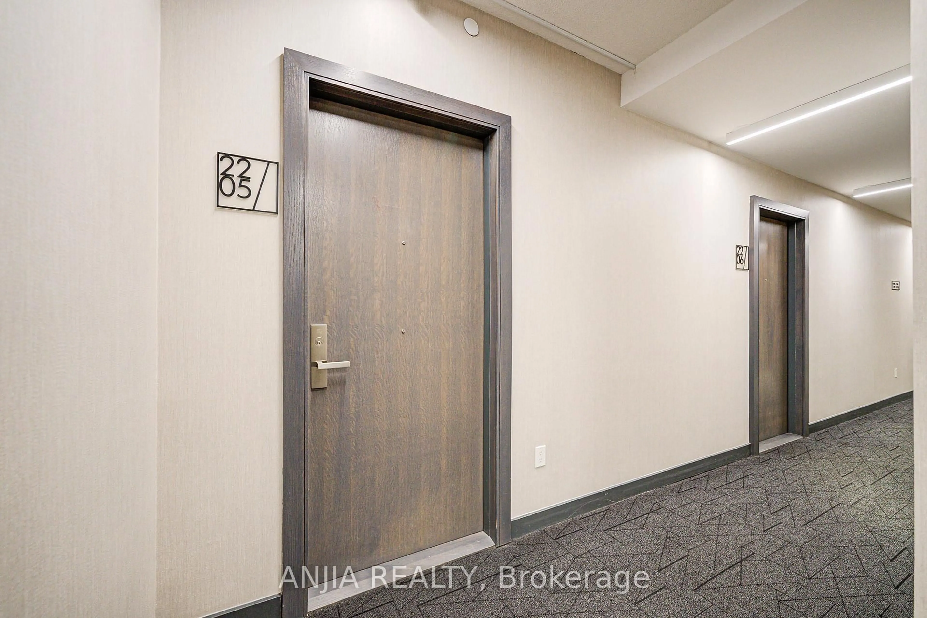 Indoor entryway for 50 Forest Manor Rd #2205, Toronto Ontario M2J 0E3