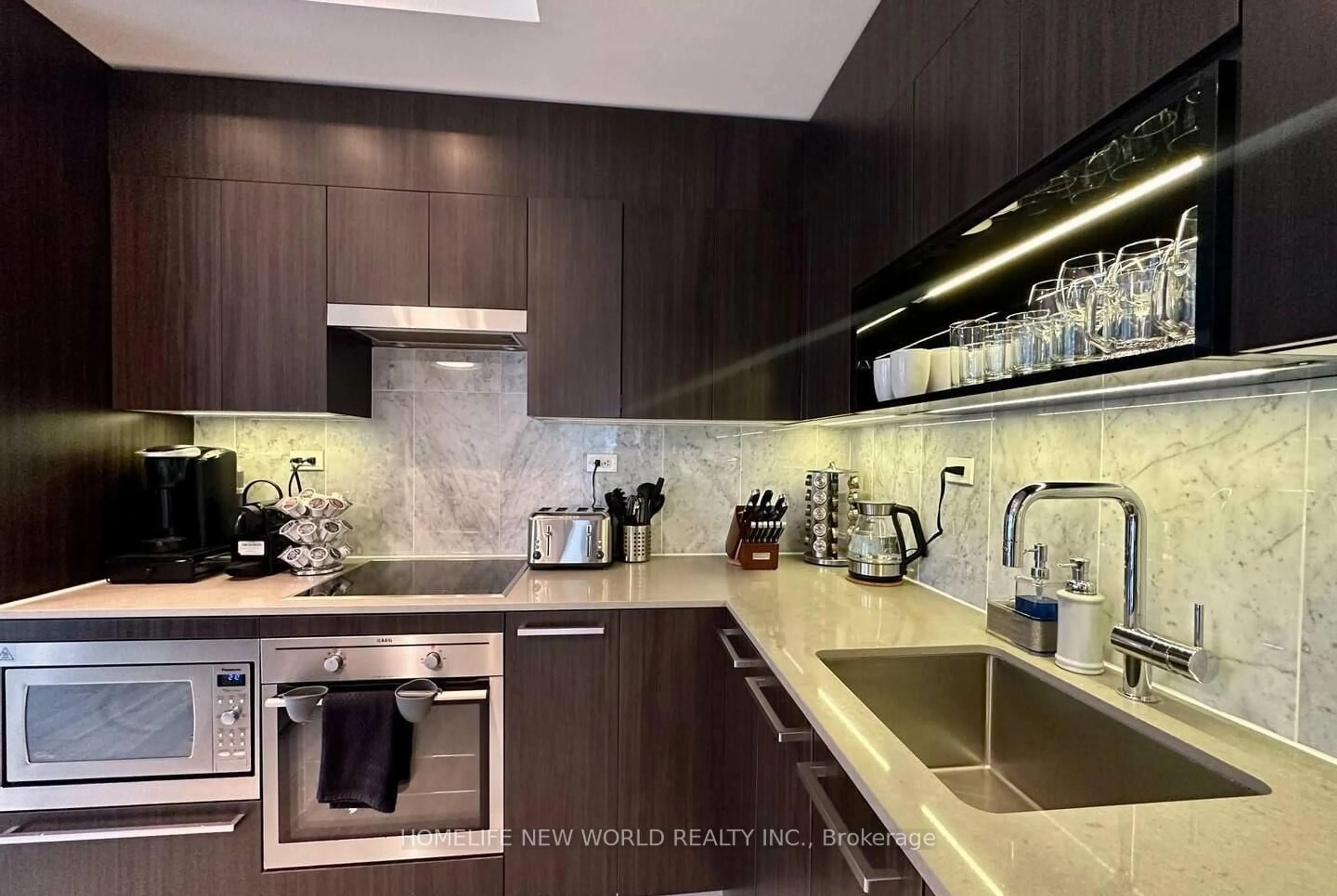 Contemporary kitchen, ceramic/tile floor for 90 Queens Wharf Rd #505, Toronto Ontario M5V 0J4