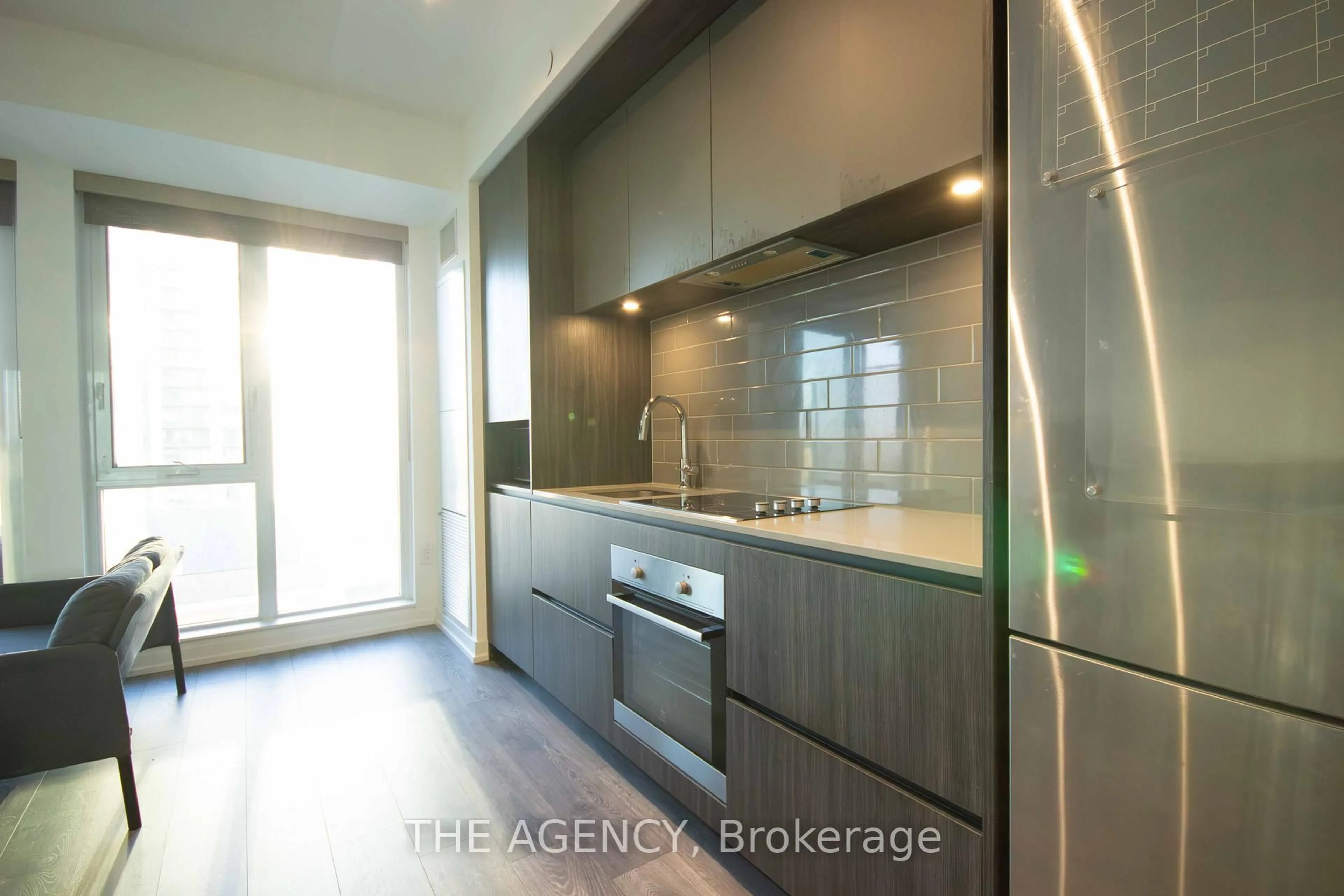 Unknown for 225 Sumach St #1702, Toronto Ontario M5A 0P8