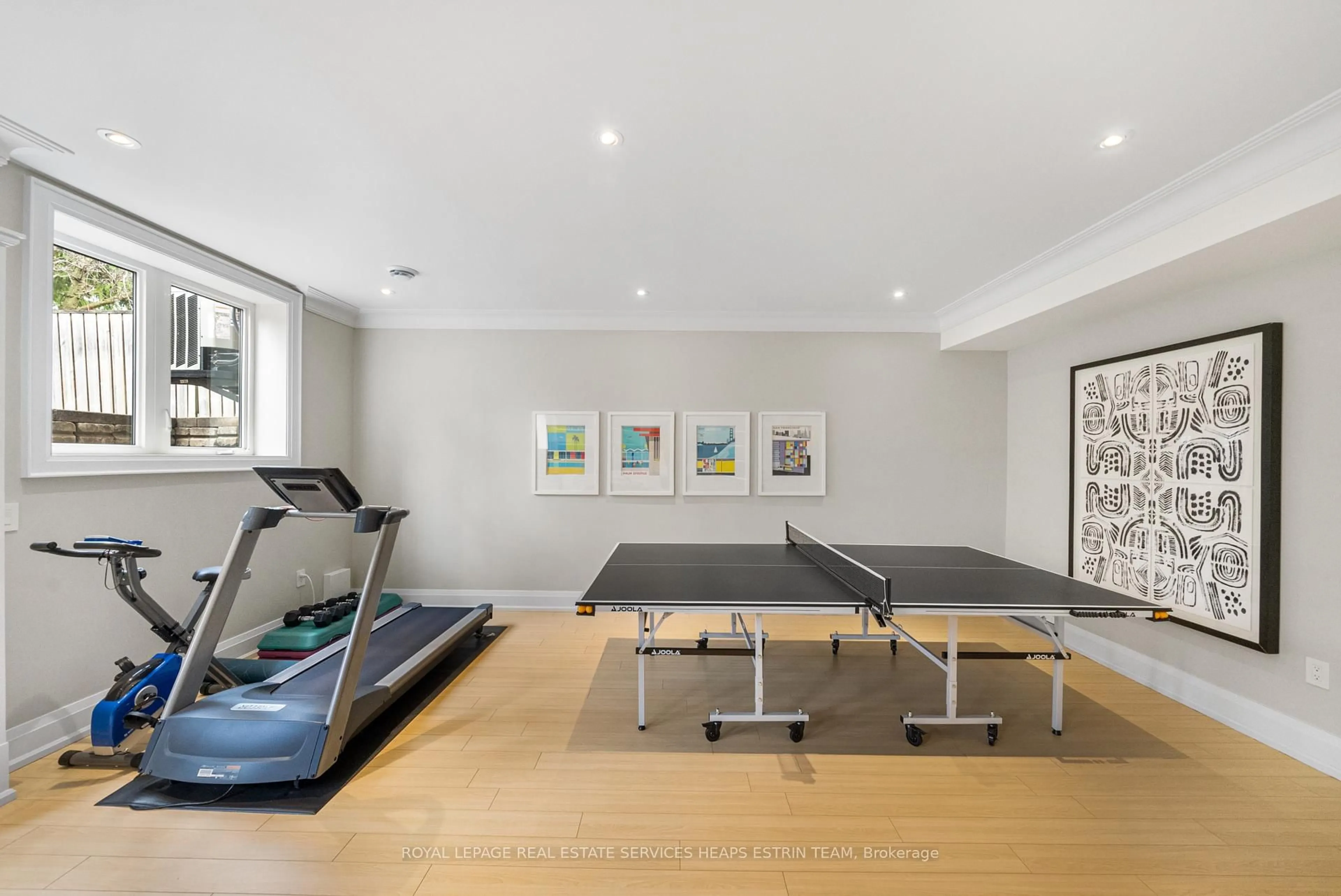 Gym or fitness room for 565 Broadway Ave, Toronto Ontario M4G 2S2