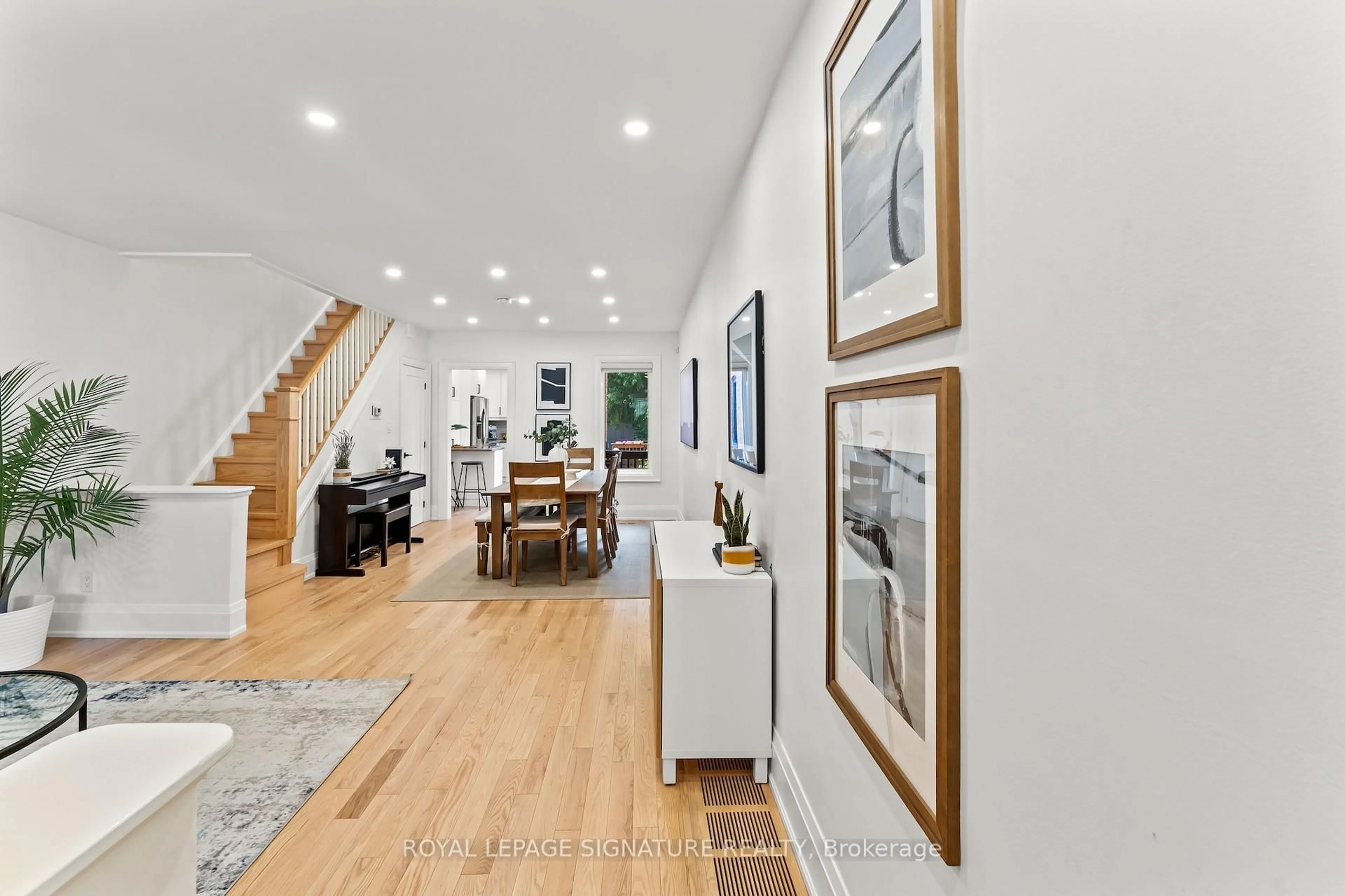 Unknown for 225 Bowood Ave, Toronto Ontario M4N 1Y7