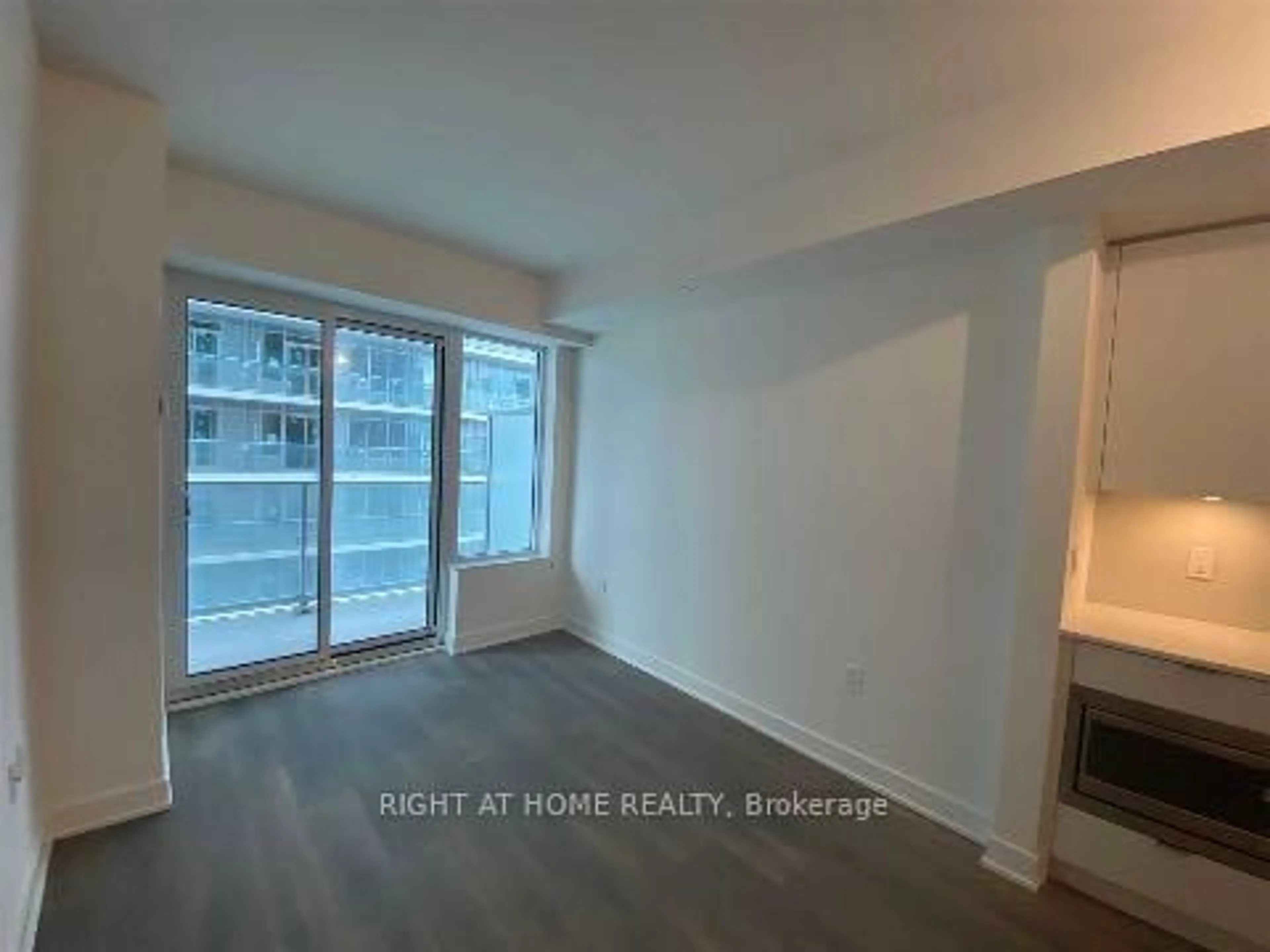 A pic of a room for 99 Broadway Ave #2807, Toronto Ontario M4P 0E3