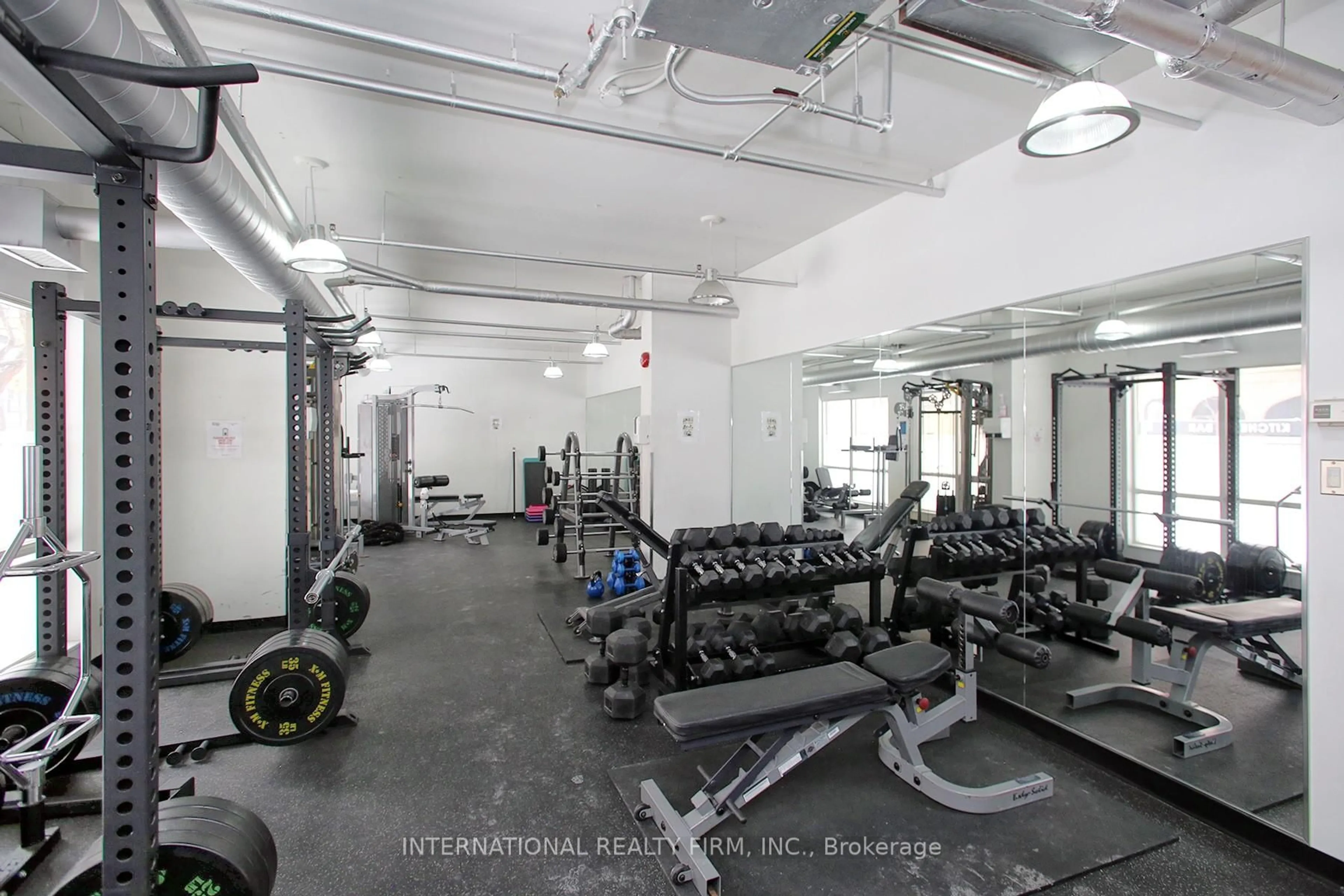 Gym or fitness room for 800 King St #408, Toronto Ontario M5V 3M7