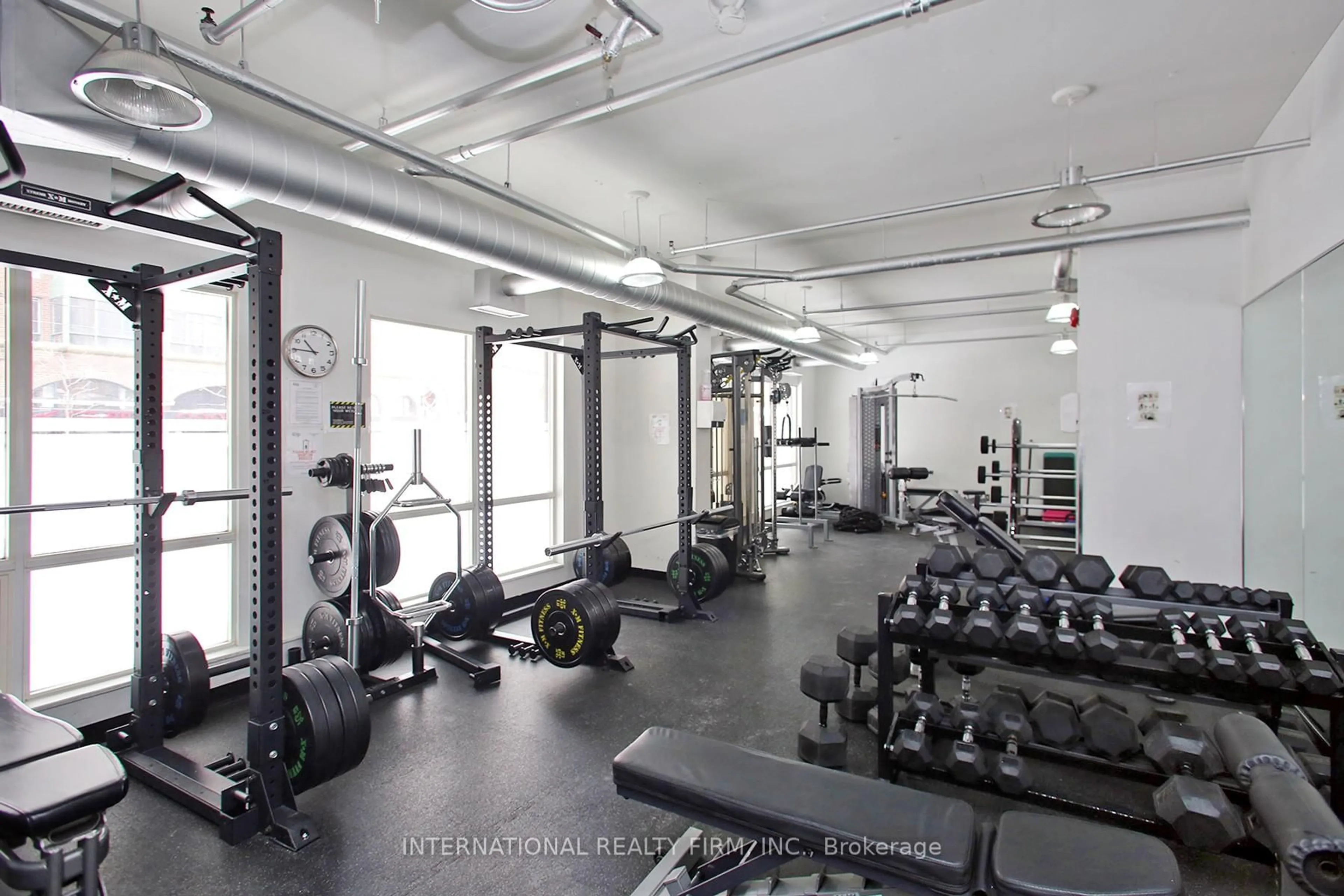 Gym or fitness room for 800 King St #408, Toronto Ontario M5V 3M7