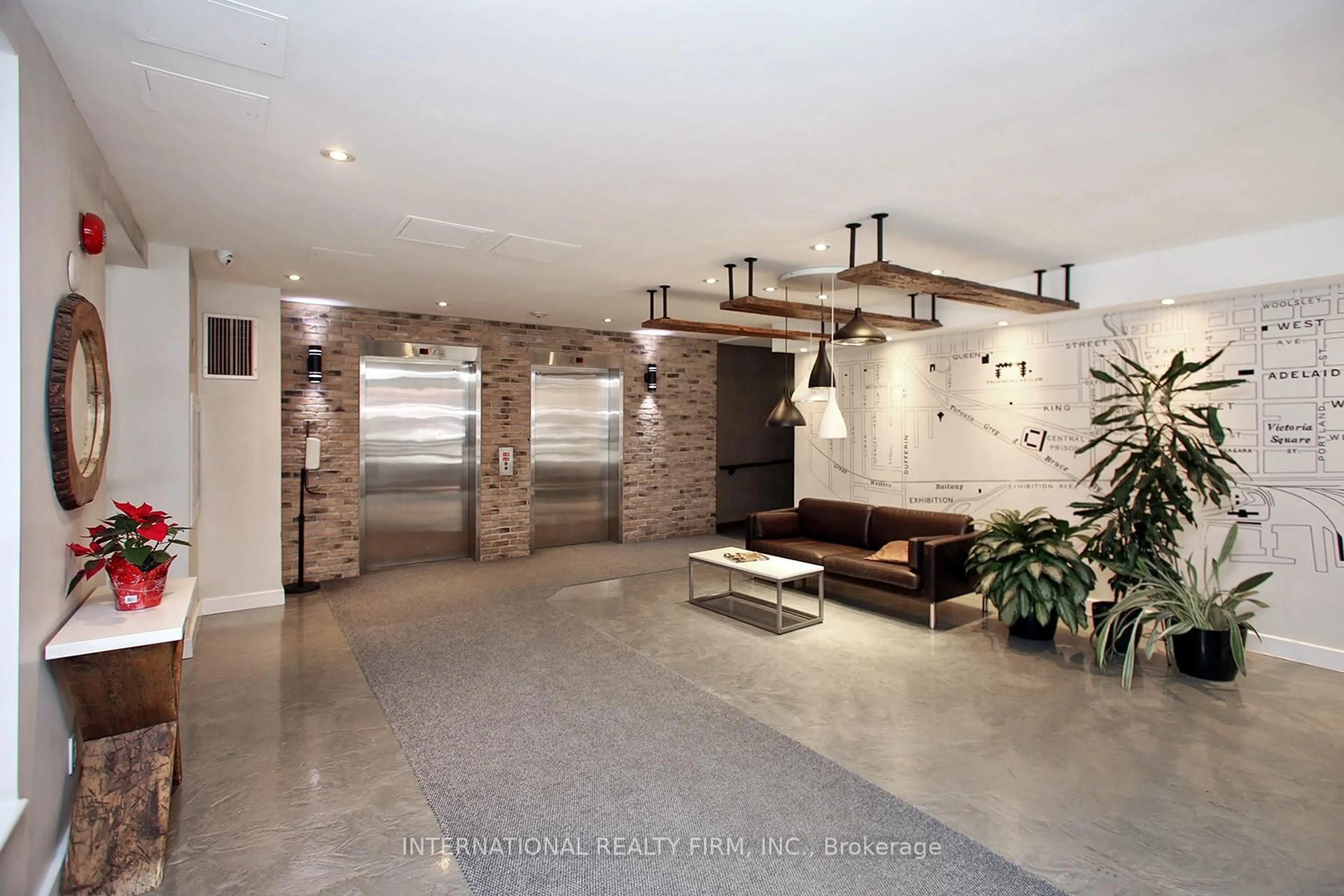 Unknown for 800 King St #408, Toronto Ontario M5V 3M7