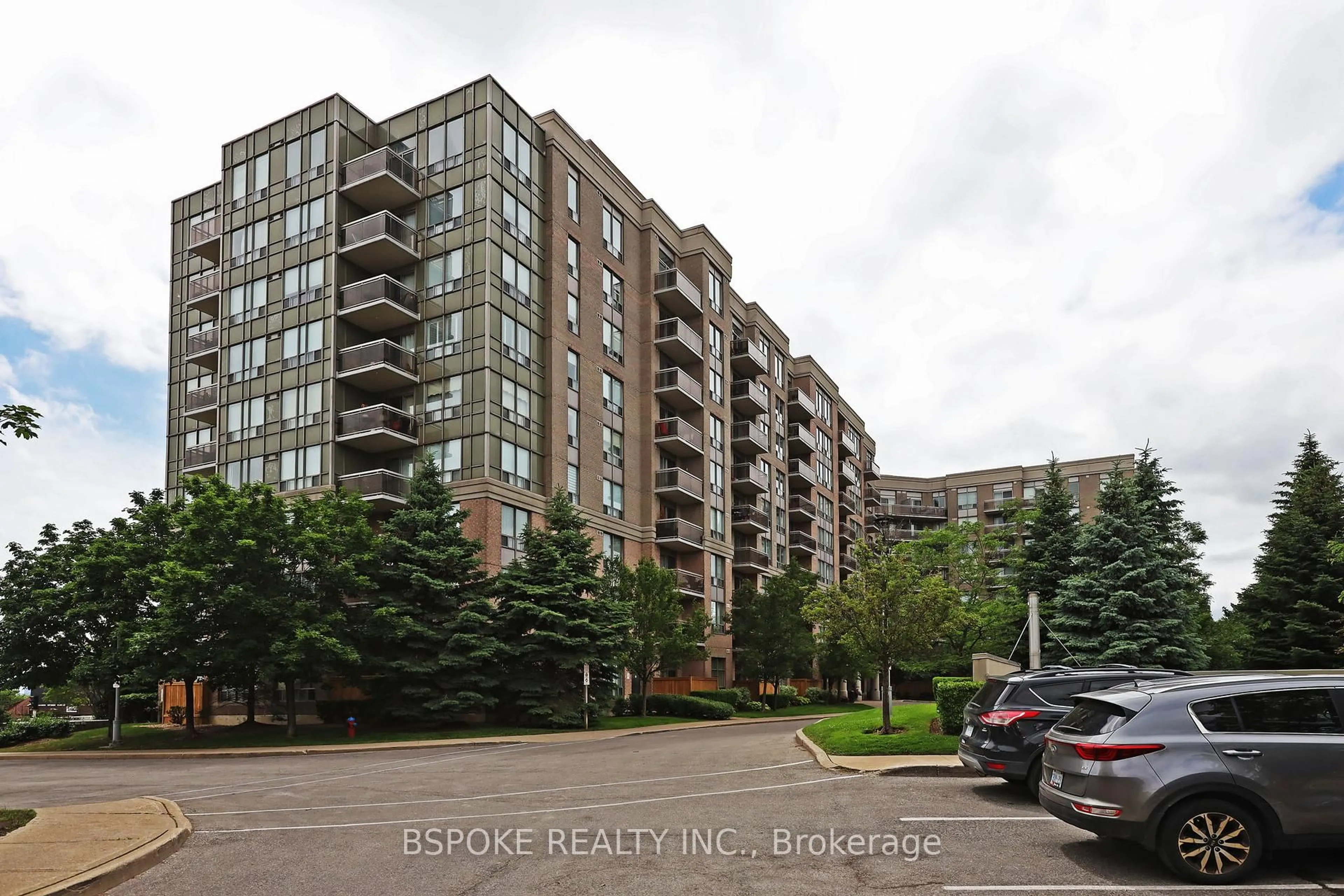 Unknown for 1720 Eglinton Ave #618, Toronto Ontario M4A 2X8