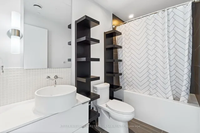 Additional property image - 185 Roehampton Ave Unit 3408
