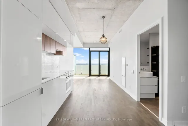 Additional property image - 185 Roehampton Ave Unit 3408