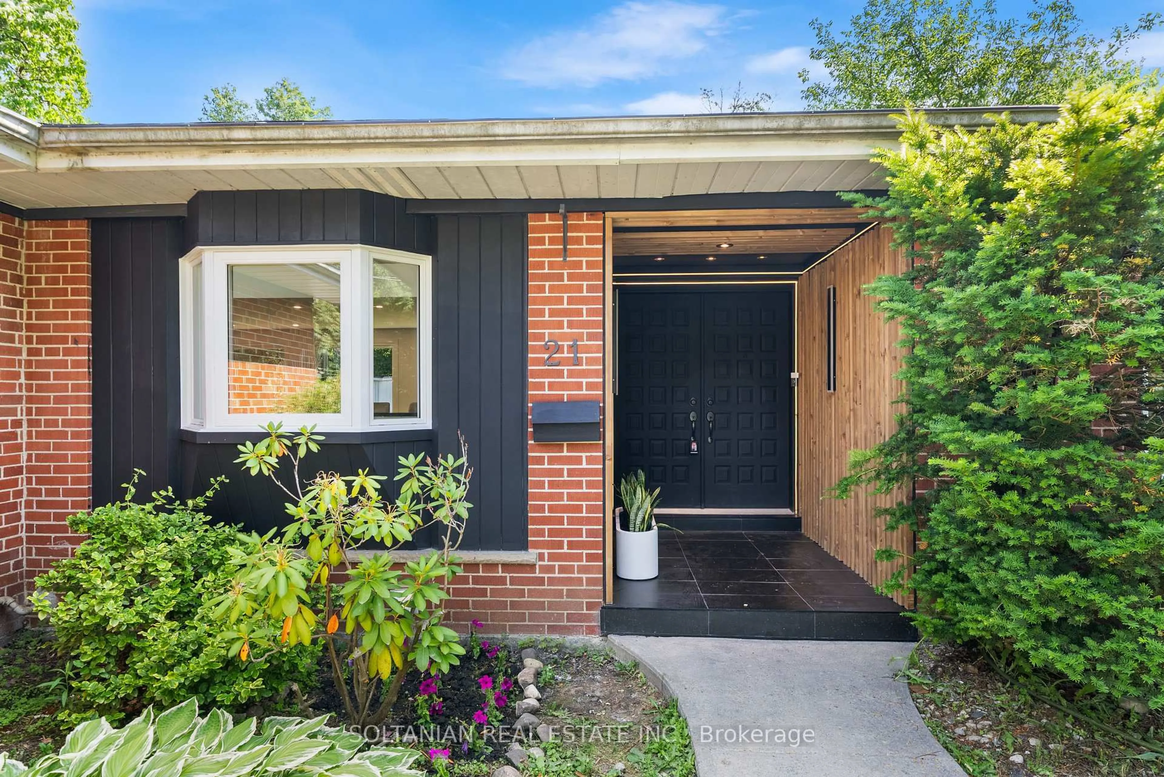 Home with brick exterior material, street for 21 Tally Lane, Toronto Ontario M2K 1V3