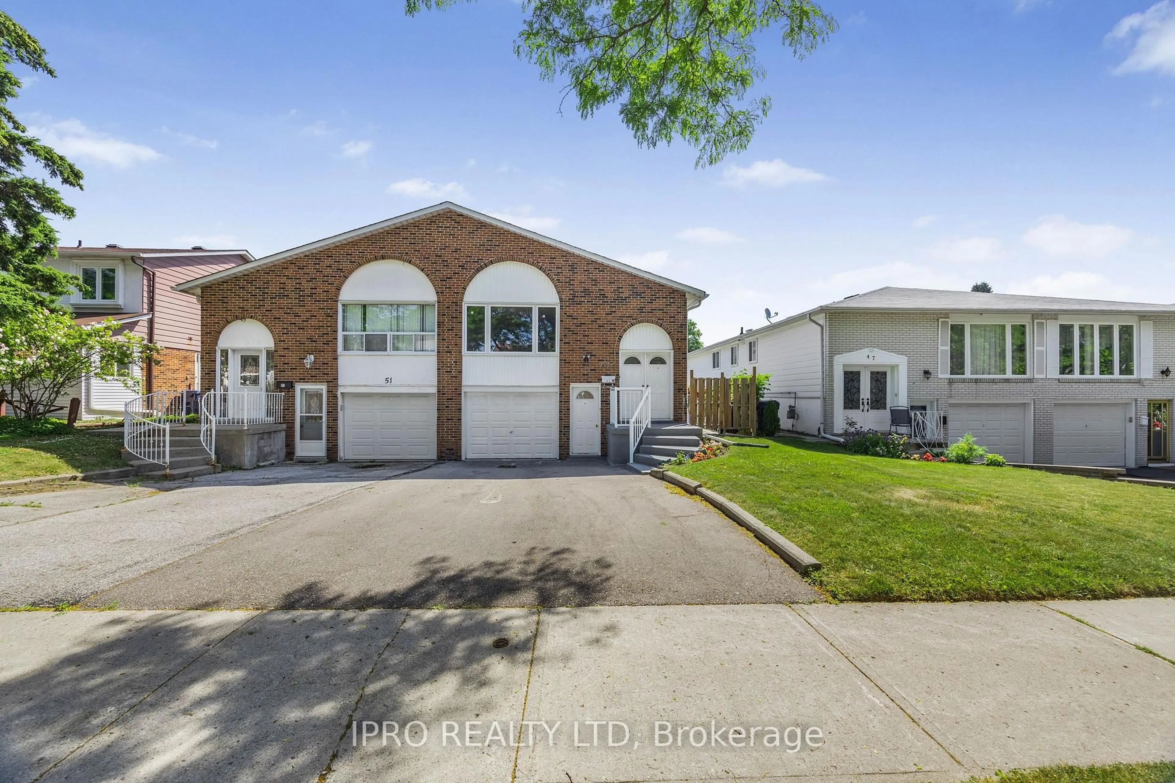 Unknown for 49 Tuscarora Dr, Toronto Ontario M2H 2K4