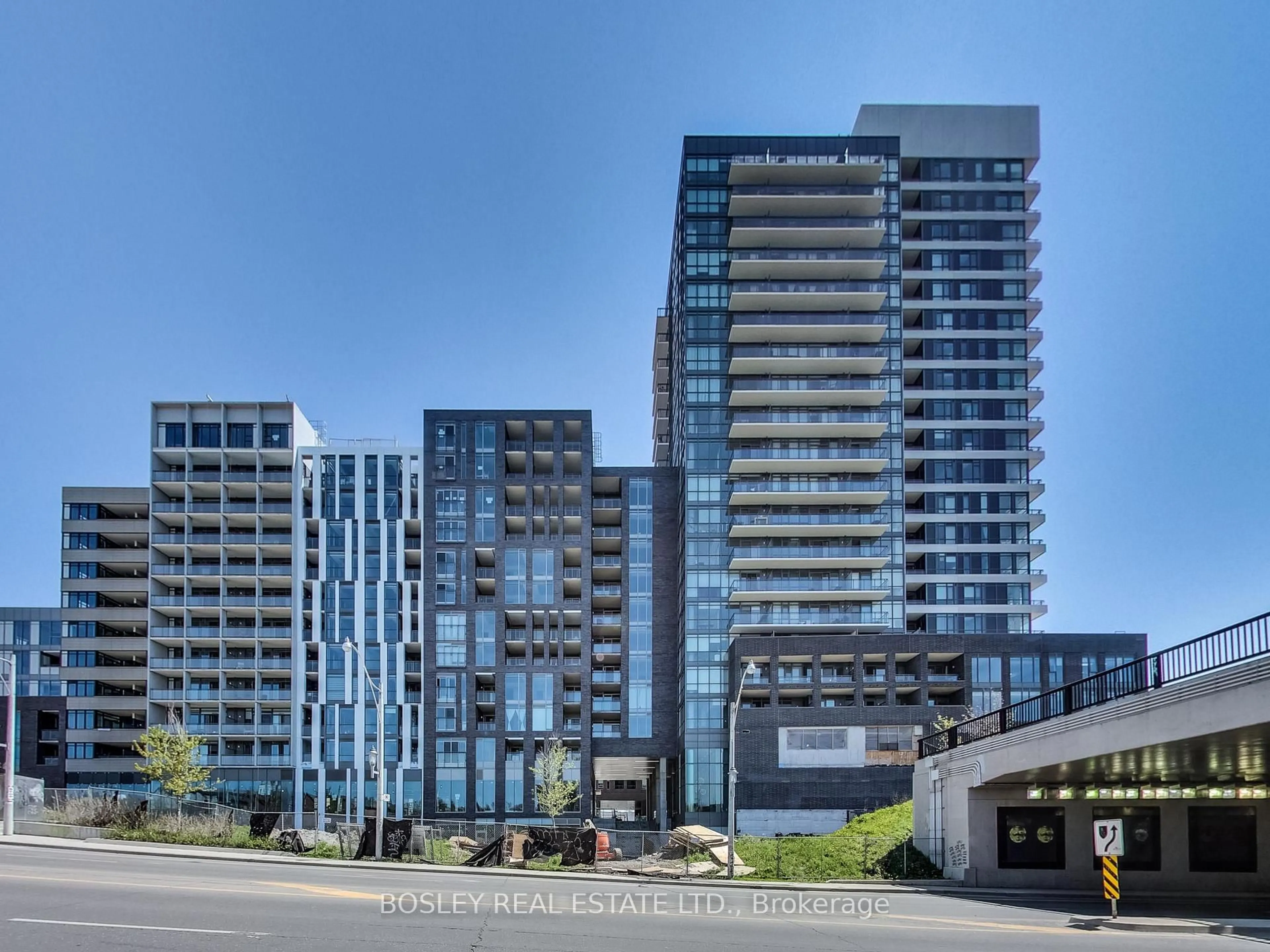 Unknown for 20 Minowan Miikan Lane #1903, Toronto Ontario M6J 0E5