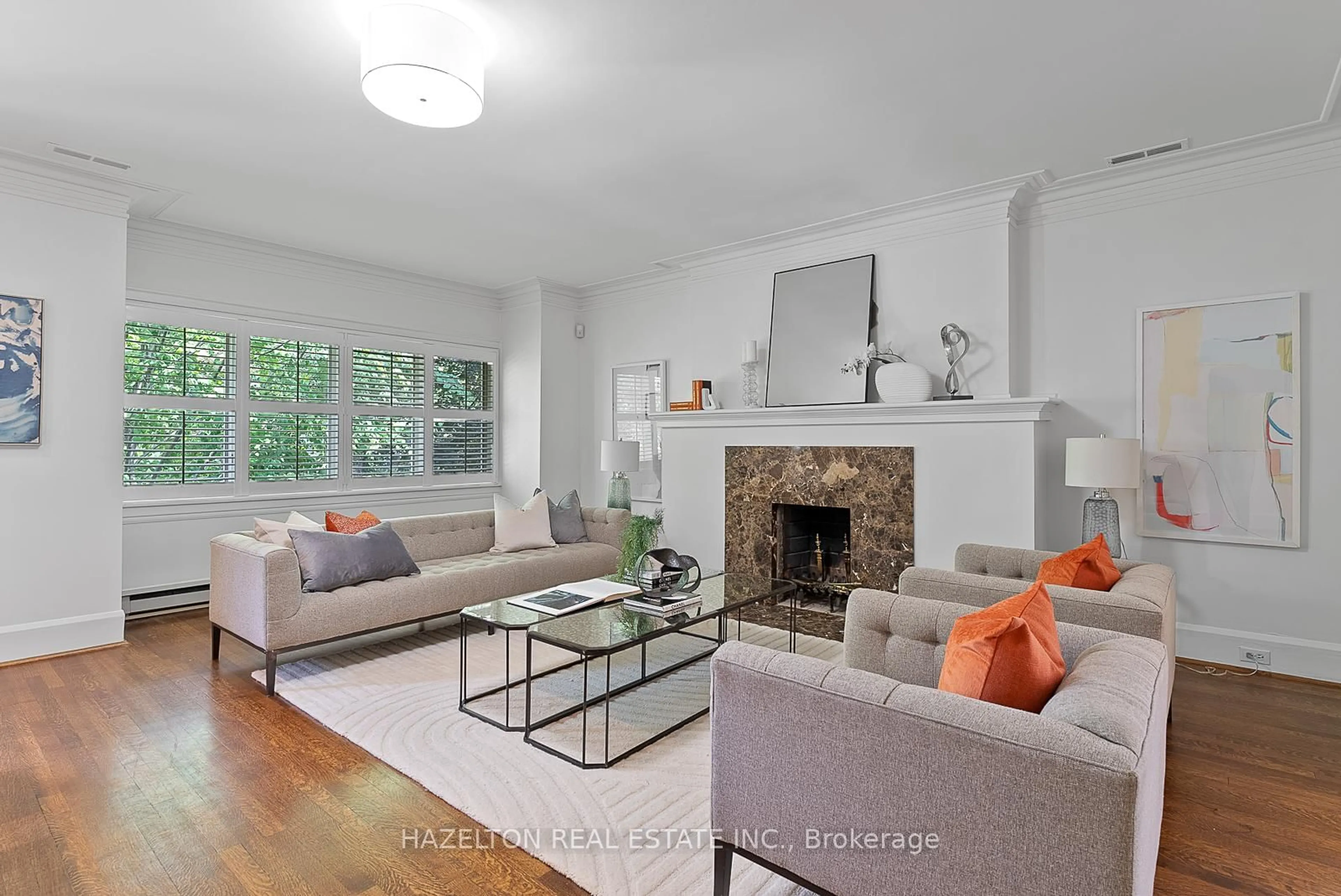 Living room with furniture, unknown for 9 Clarendon Ave #A, Toronto Ontario M4V 1H8