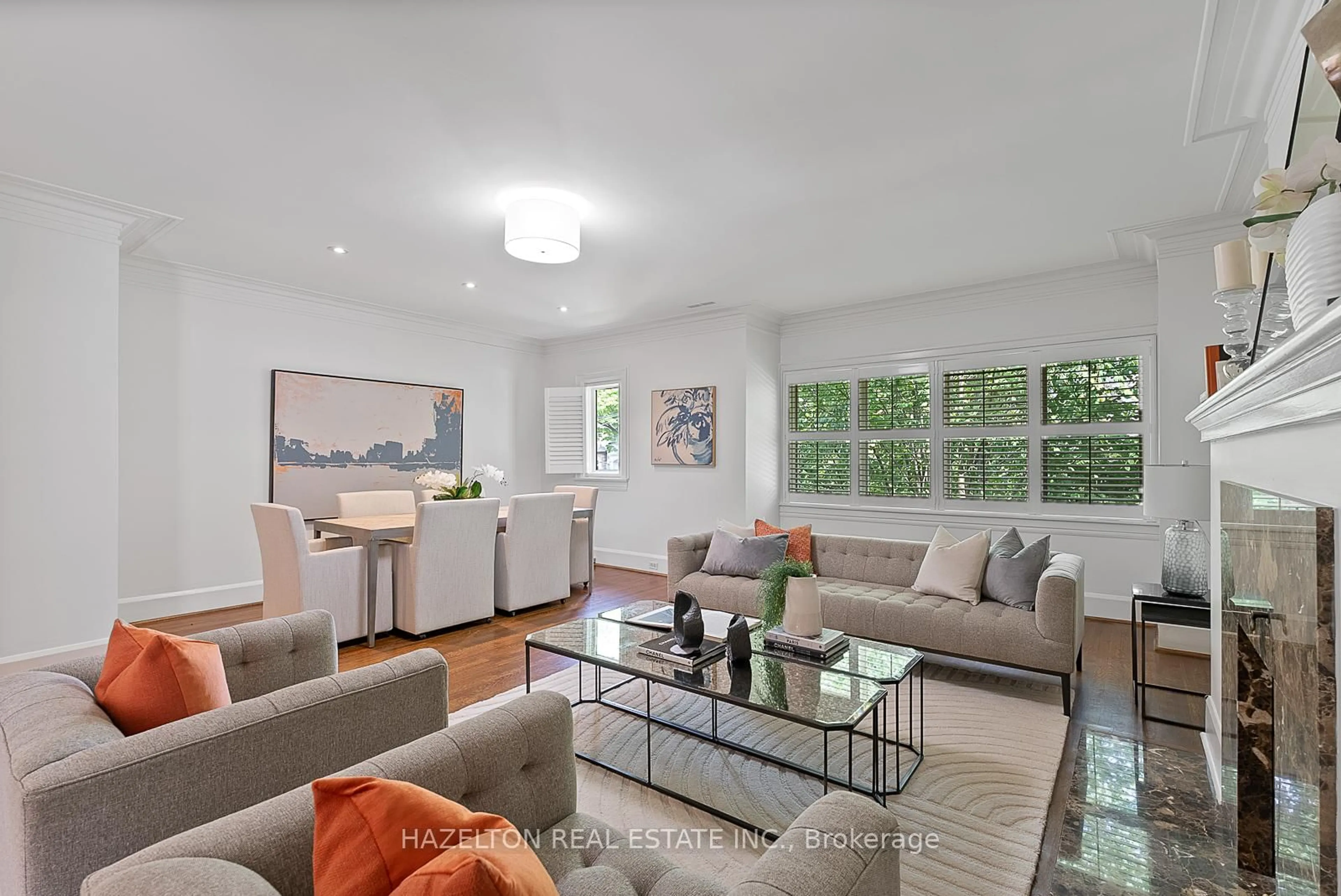 Living room with furniture, unknown for 9 Clarendon Ave #A, Toronto Ontario M4V 1H8