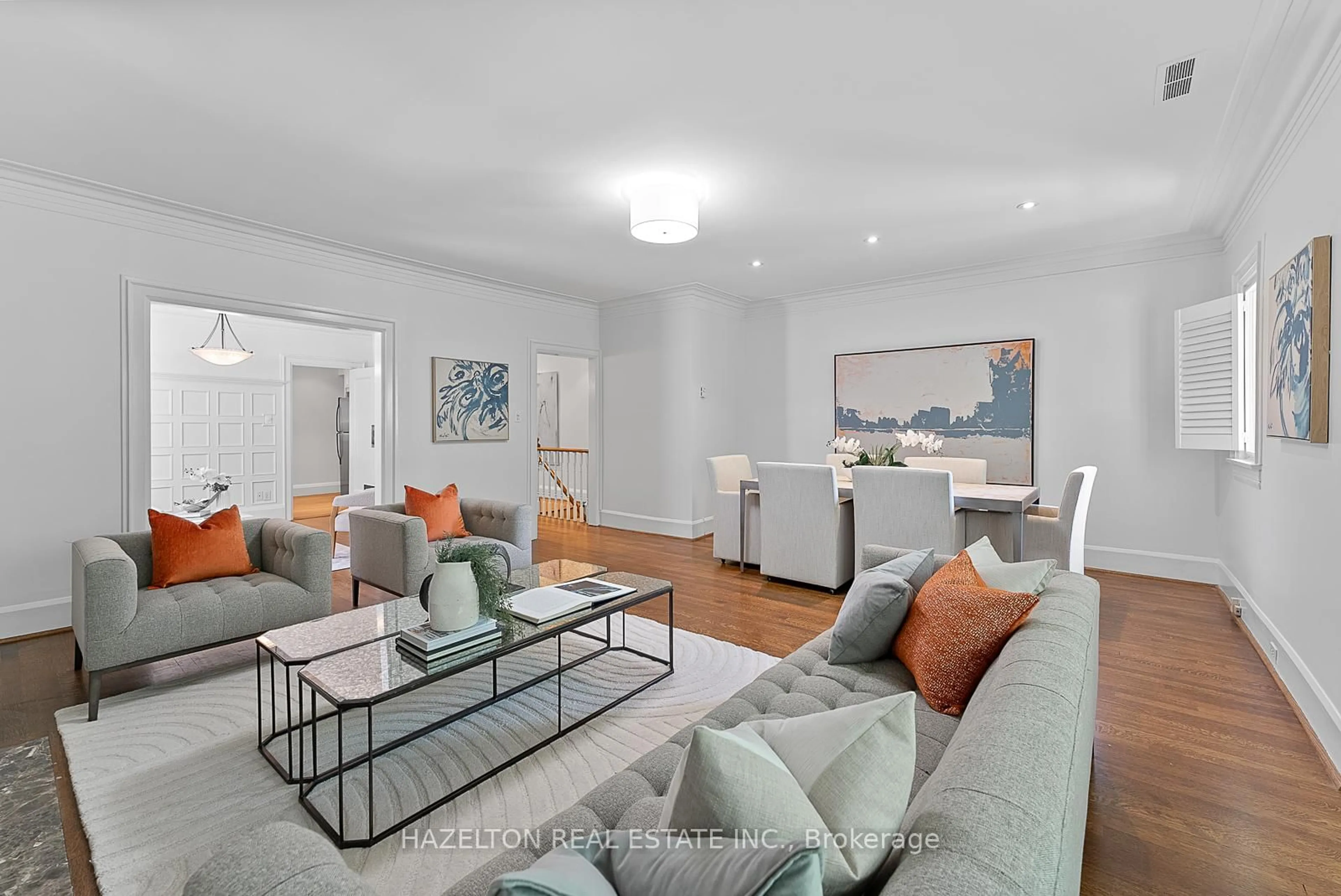Living room with furniture, unknown for 9 Clarendon Ave #A, Toronto Ontario M4V 1H8
