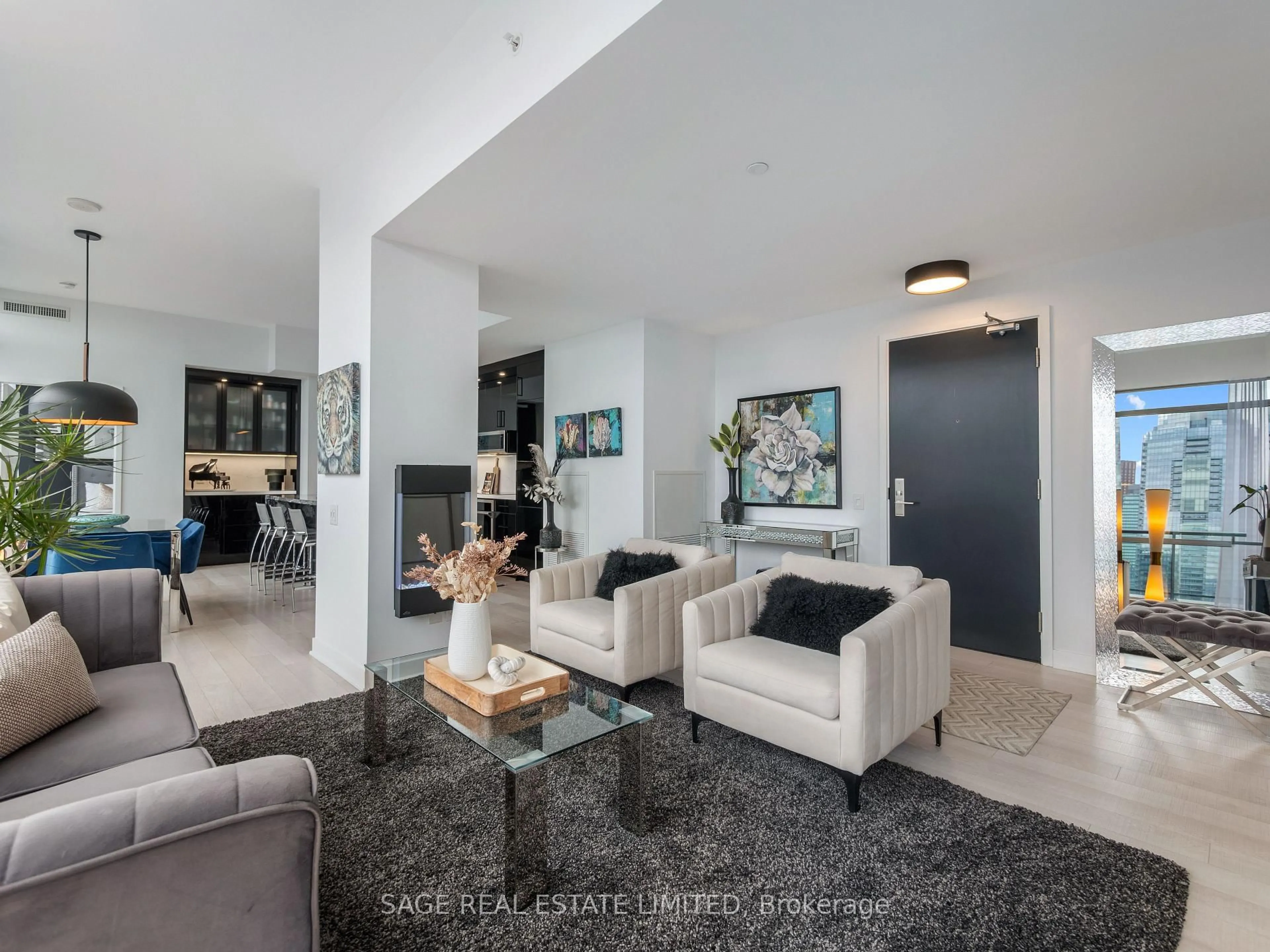 Living room with furniture, unknown for 290 Adelaide St #4104, Toronto Ontario M5V 0P3