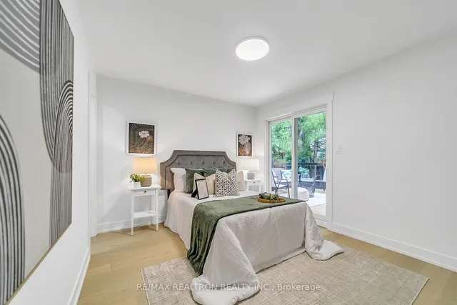 Additional property image - 250 Acton Ave