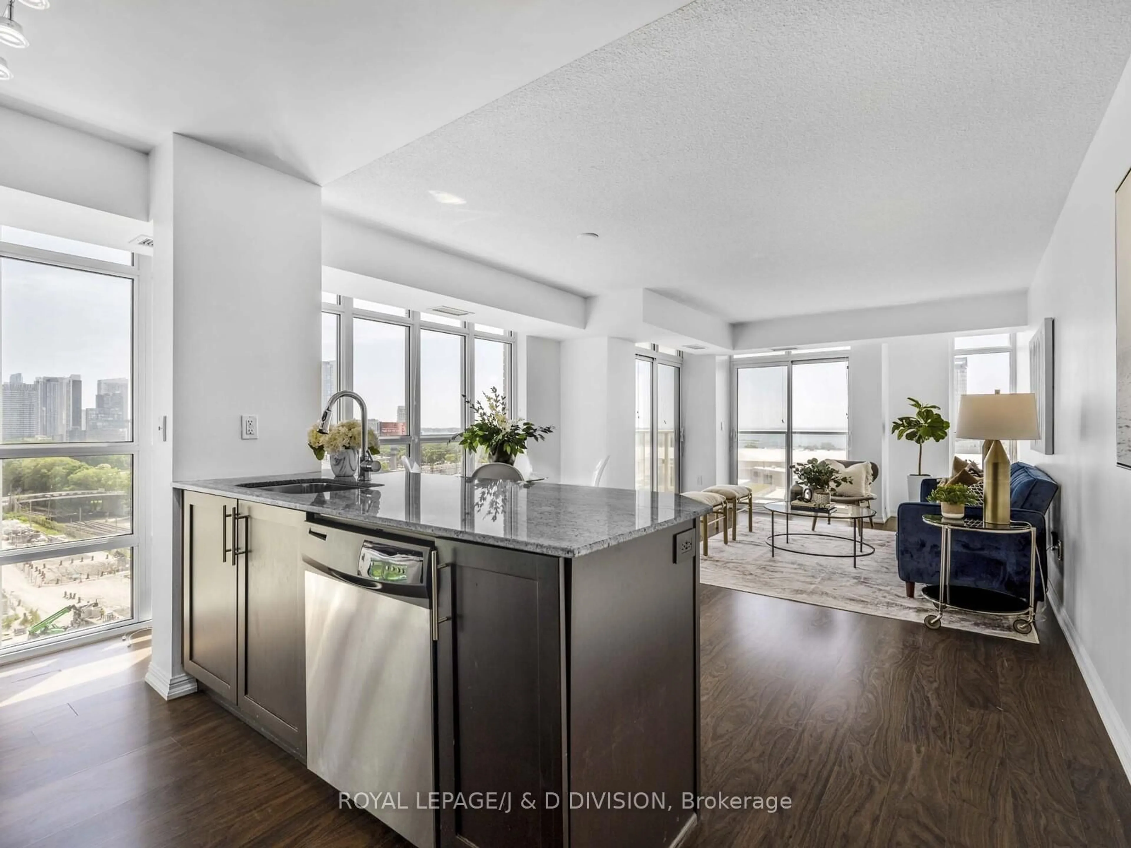 Open concept kitchen, unknown for 65 East Liberty St #1202, Toronto Ontario M6K 3R2