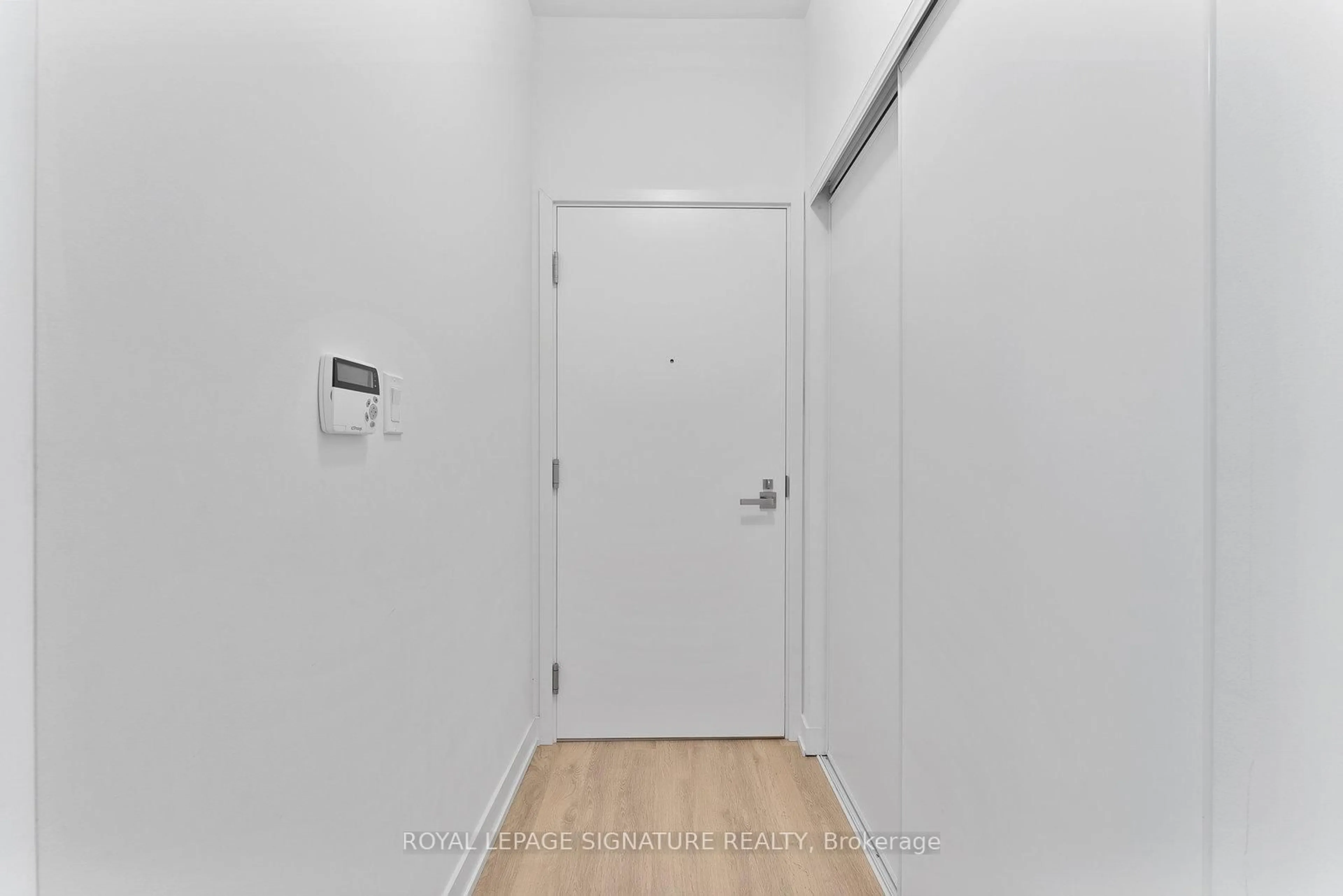 Unknown for 50 Ordnance St #407, Toronto Ontario M6K 0C9