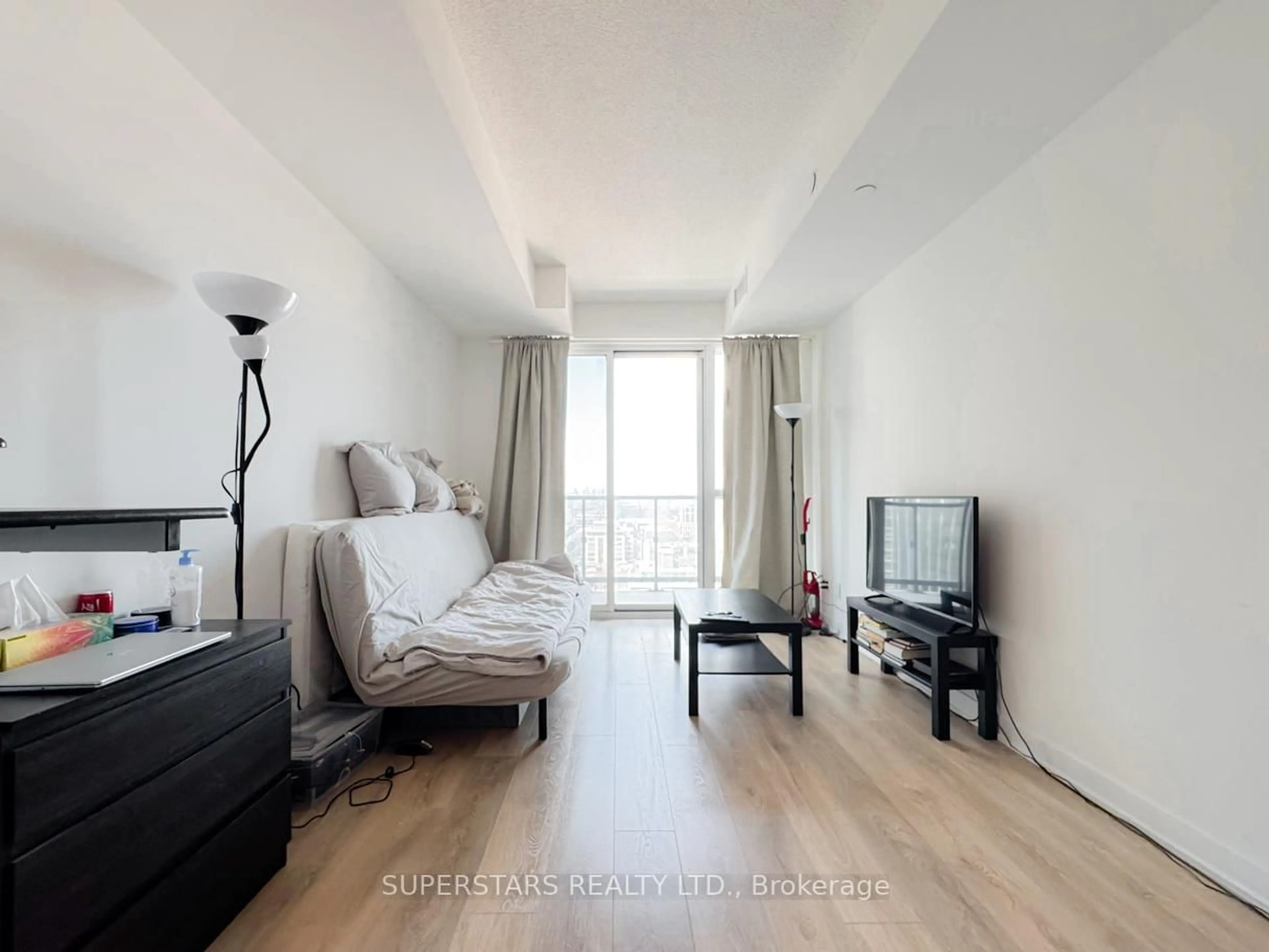 A pic of a room for 87 Peter St #2005, Toronto Ontario M5V 0P1