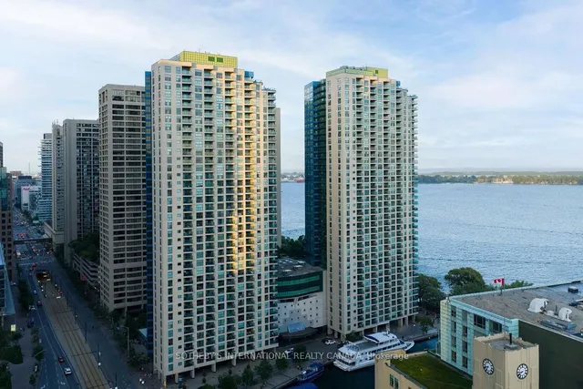 Additional image 49 of 77 Harbour Sq Unit 3208