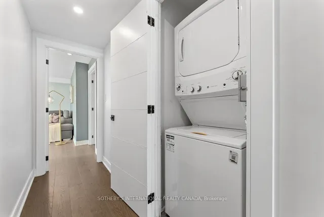 Additional image 23 of 77 Harbour Sq Unit 3208