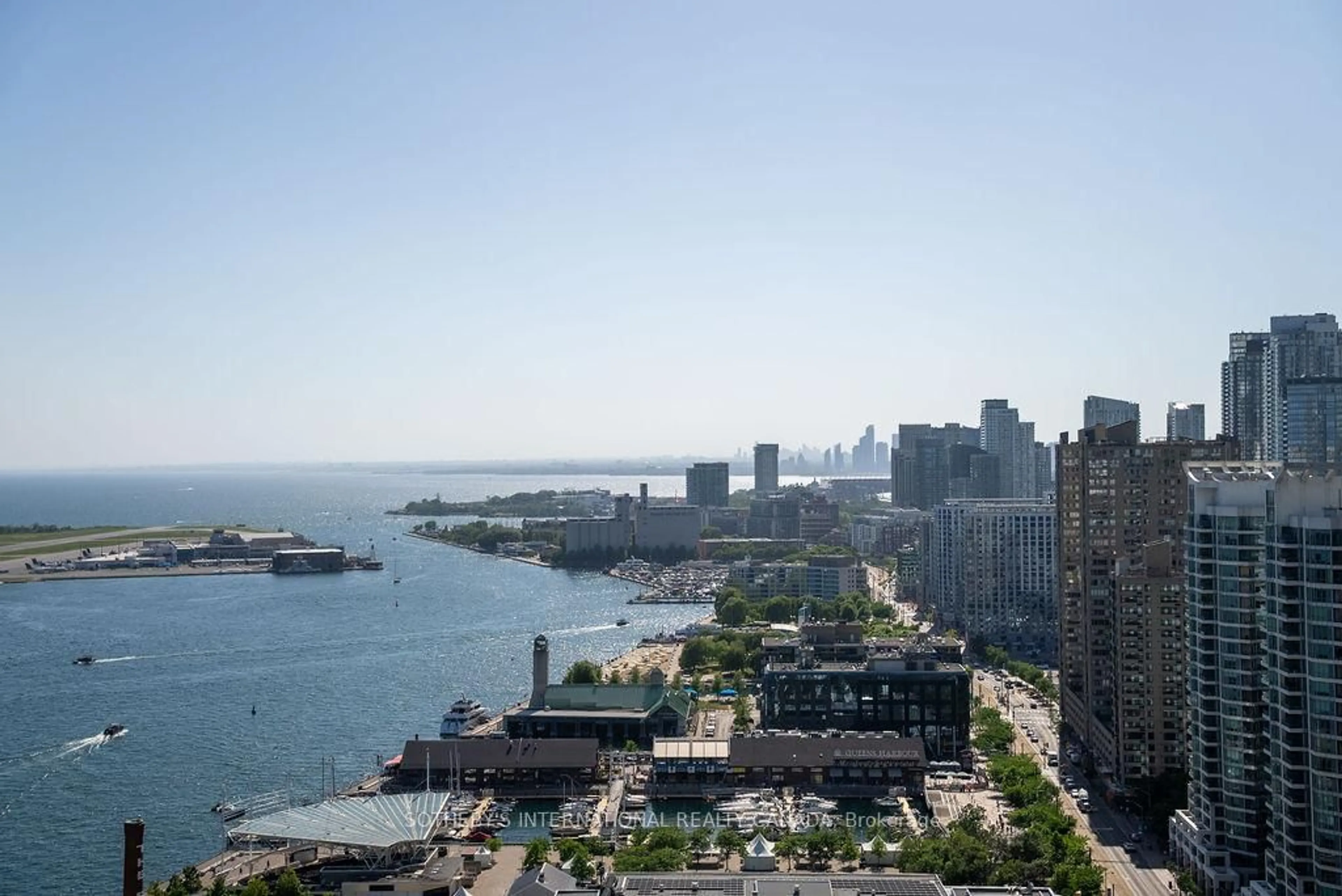 Unknown for 77 Harbour Sq #3208, Toronto Ontario M5J 2S2