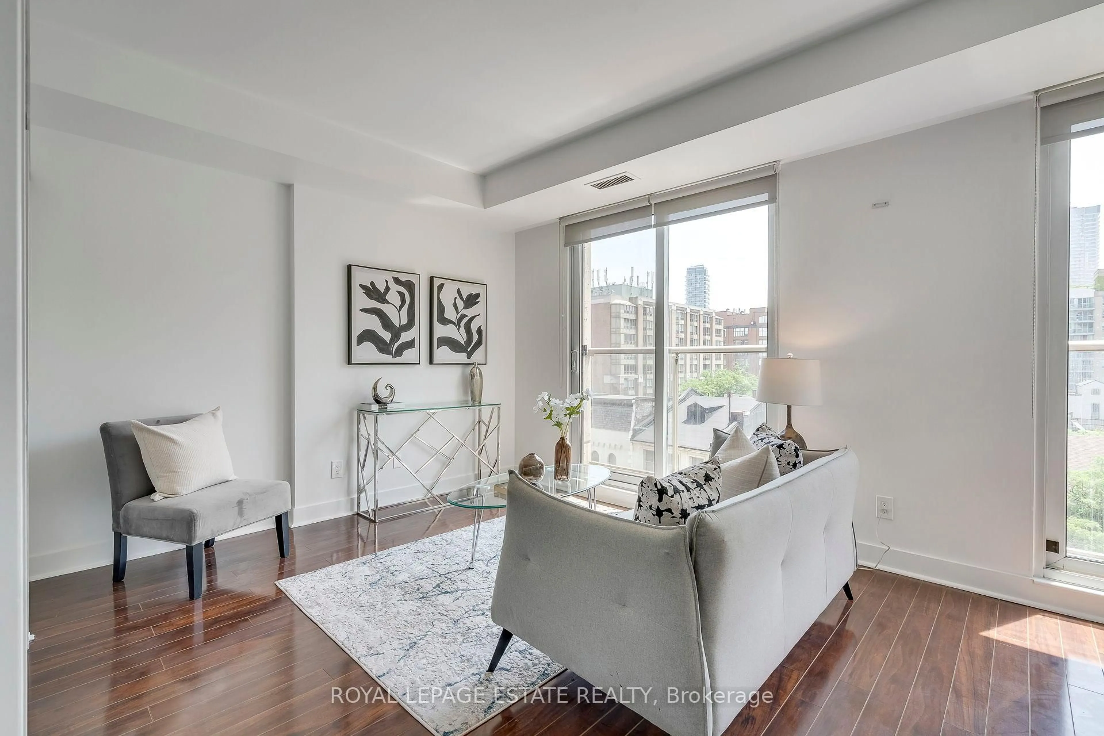 Living room with furniture, unknown for 168 King St #507, Toronto Ontario M5A 1J3