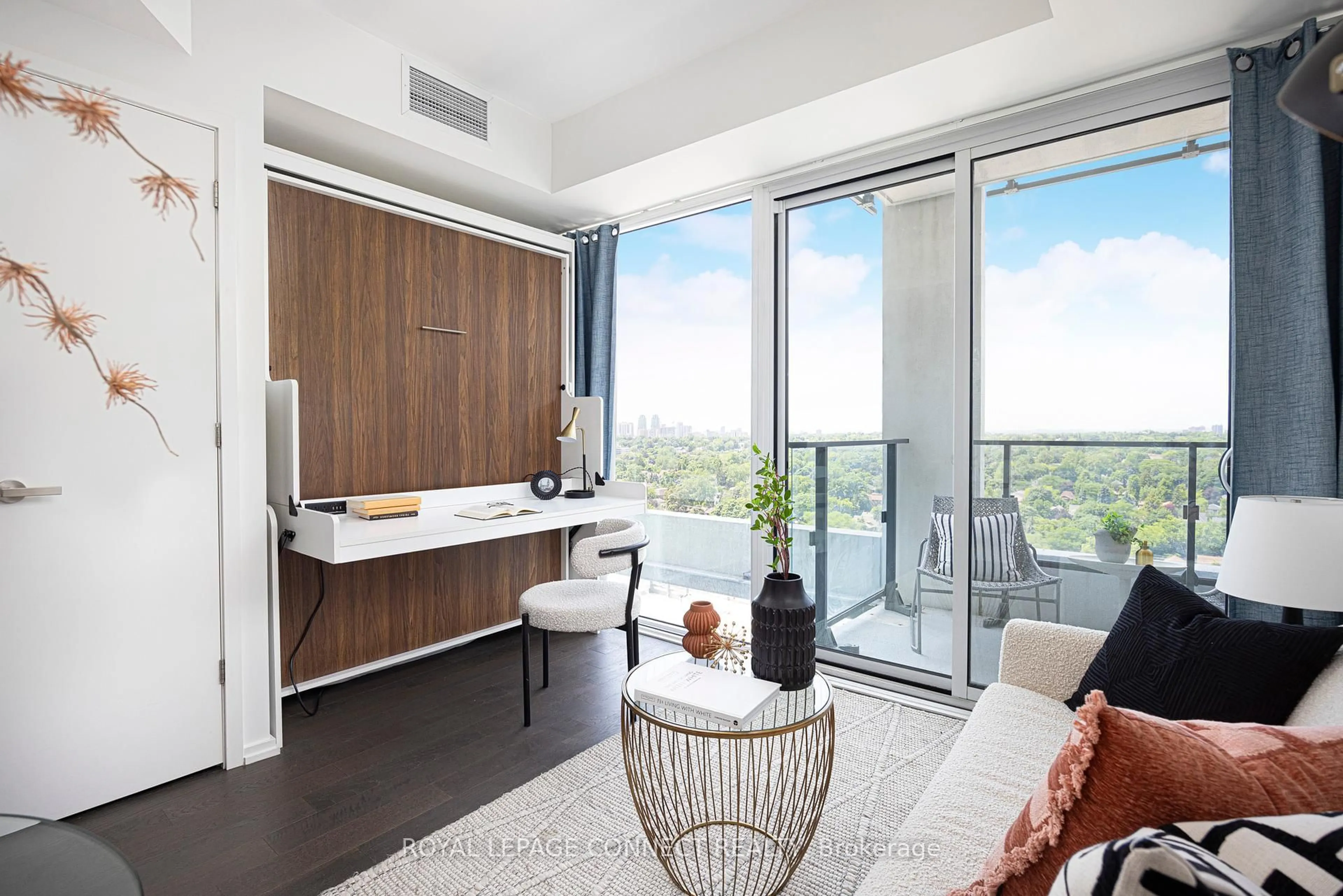 Contemporary bathroom, unknown for 5 Soudan Ave #2012, Toronto Ontario M4S 0B1