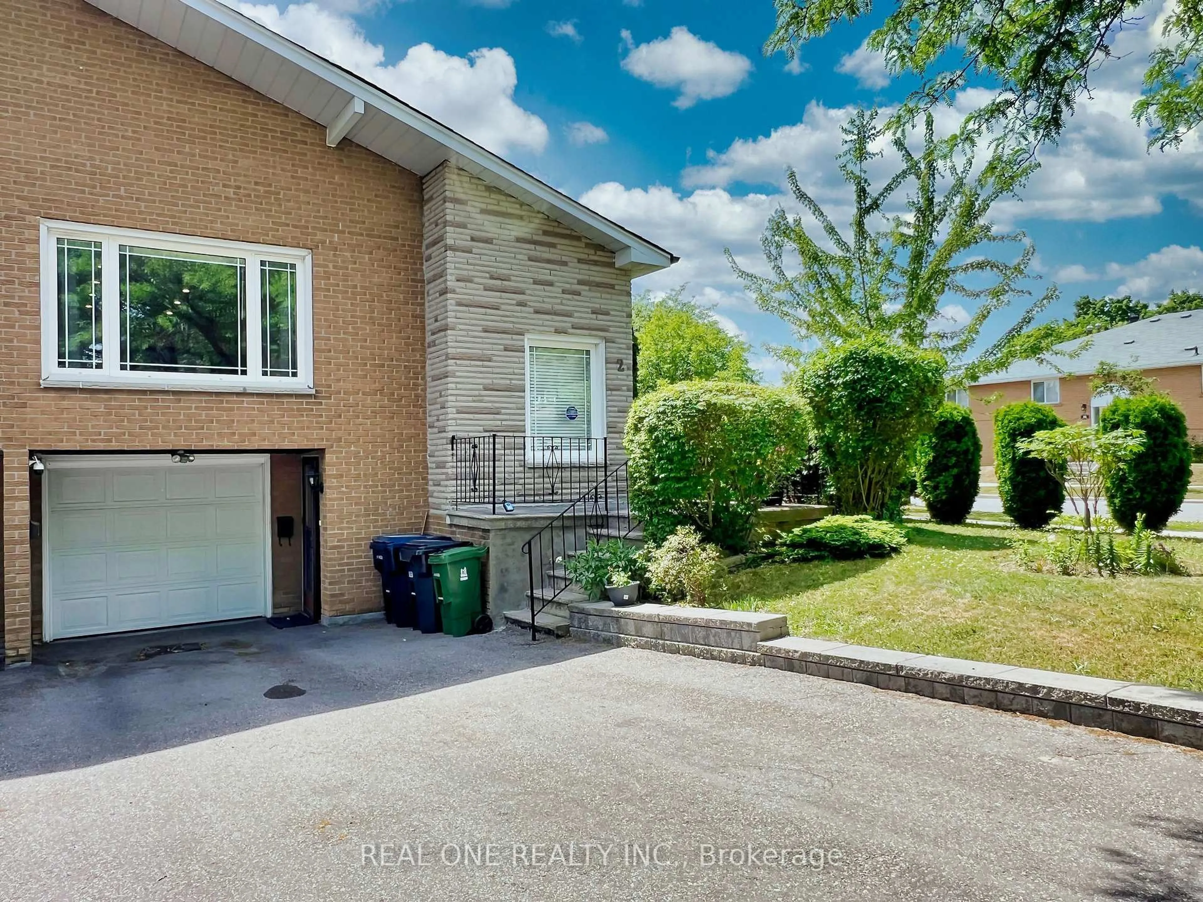 Home with brick exterior material, street for 2 James Gray Dr, Toronto Ontario M2H 1N9