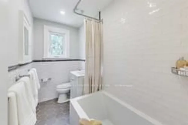 Additional property image - 523 Soudan Ave