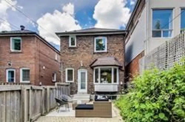 Additional property image - 523 Soudan Ave