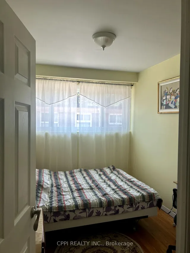 Additional property image - 69 Godstone Rd Unit 110