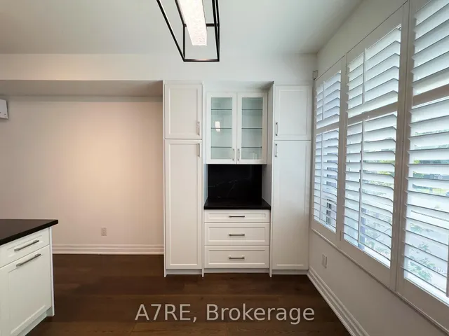 Additional property image - 724 Sheppard Ave Unit 203