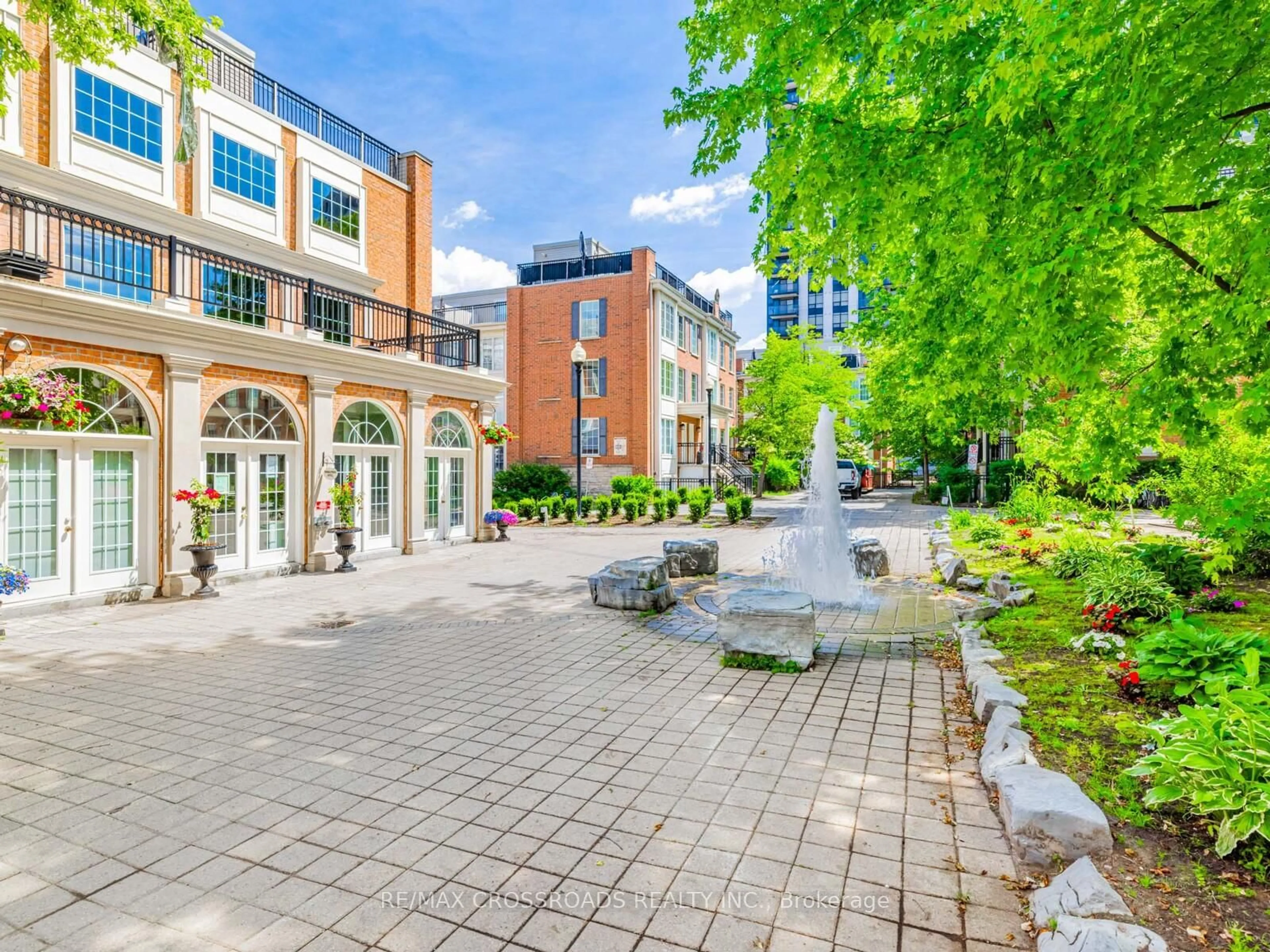Patio, street for 5 Everson Dr #1016, Toronto Ontario M2N 7C3