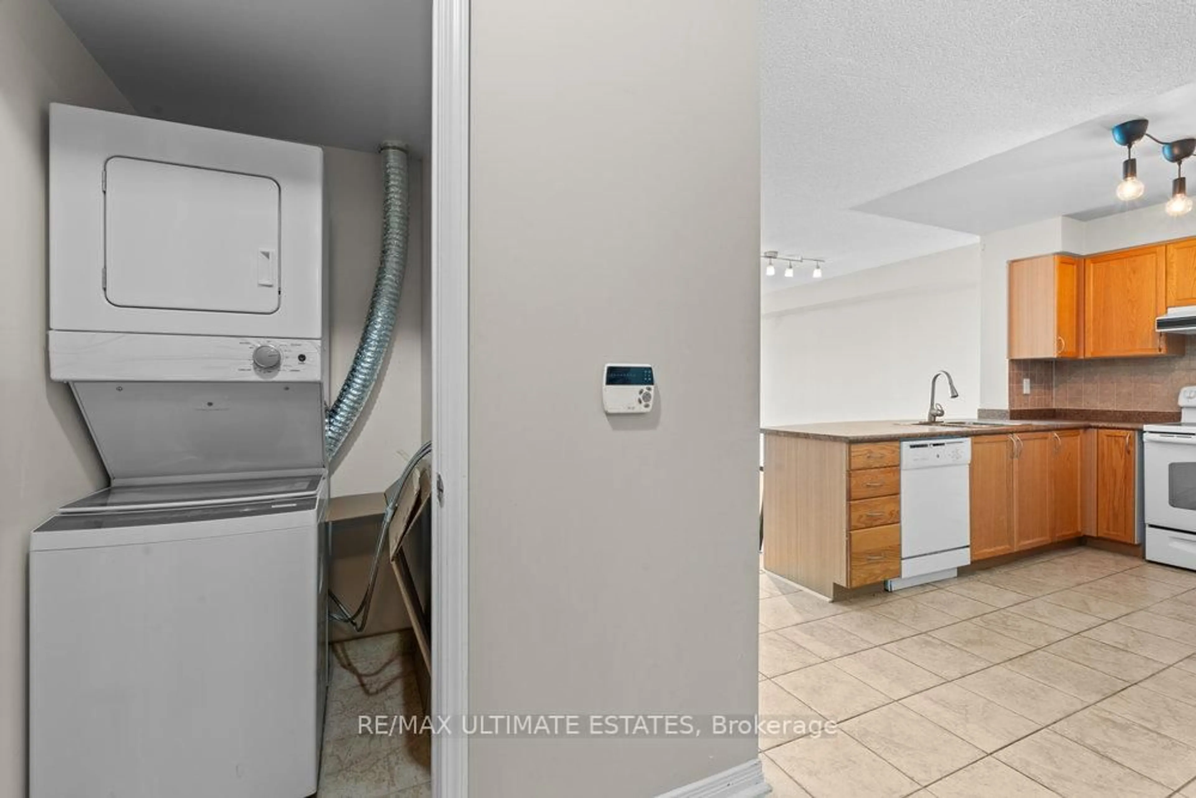 Unknown for 5500 Yonge St #1511, Toronto Ontario M2N 7L1