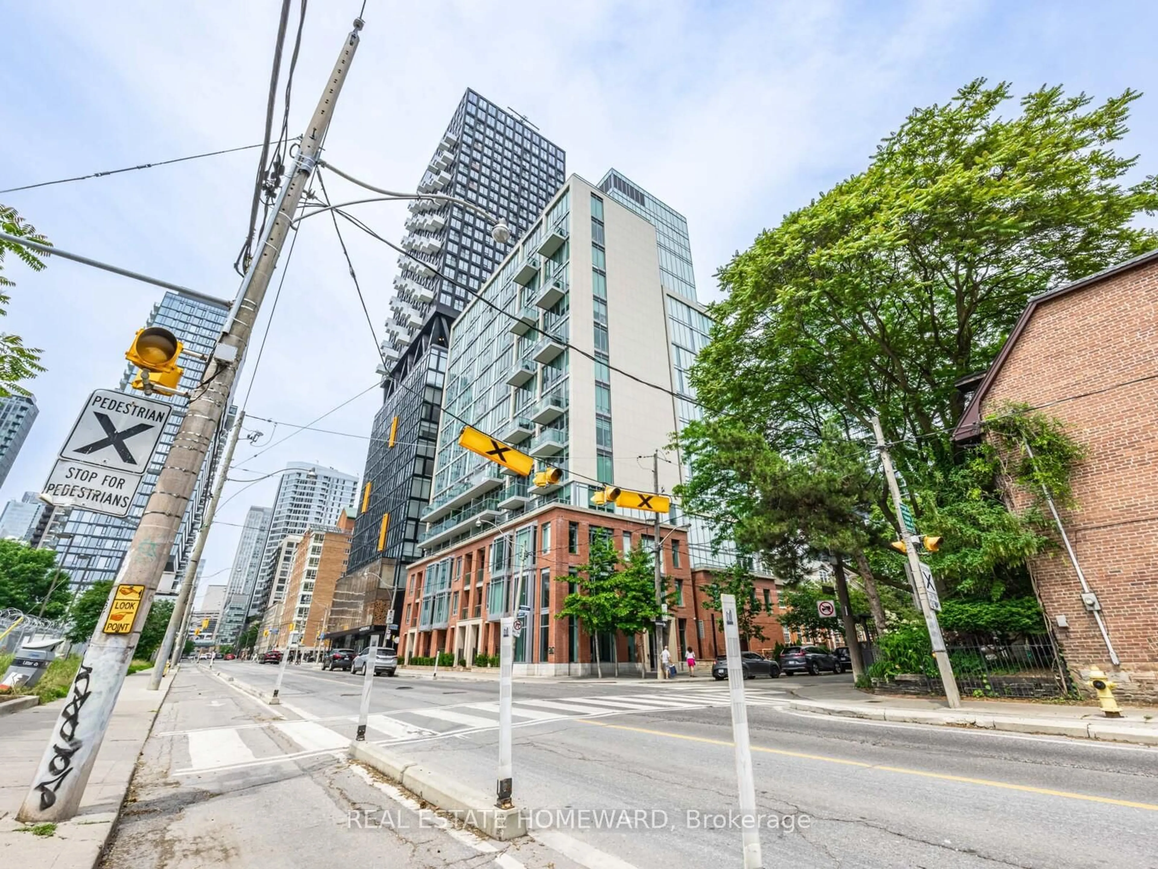 Unknown for 220 George St #406, Toronto Ontario M5A 2N1