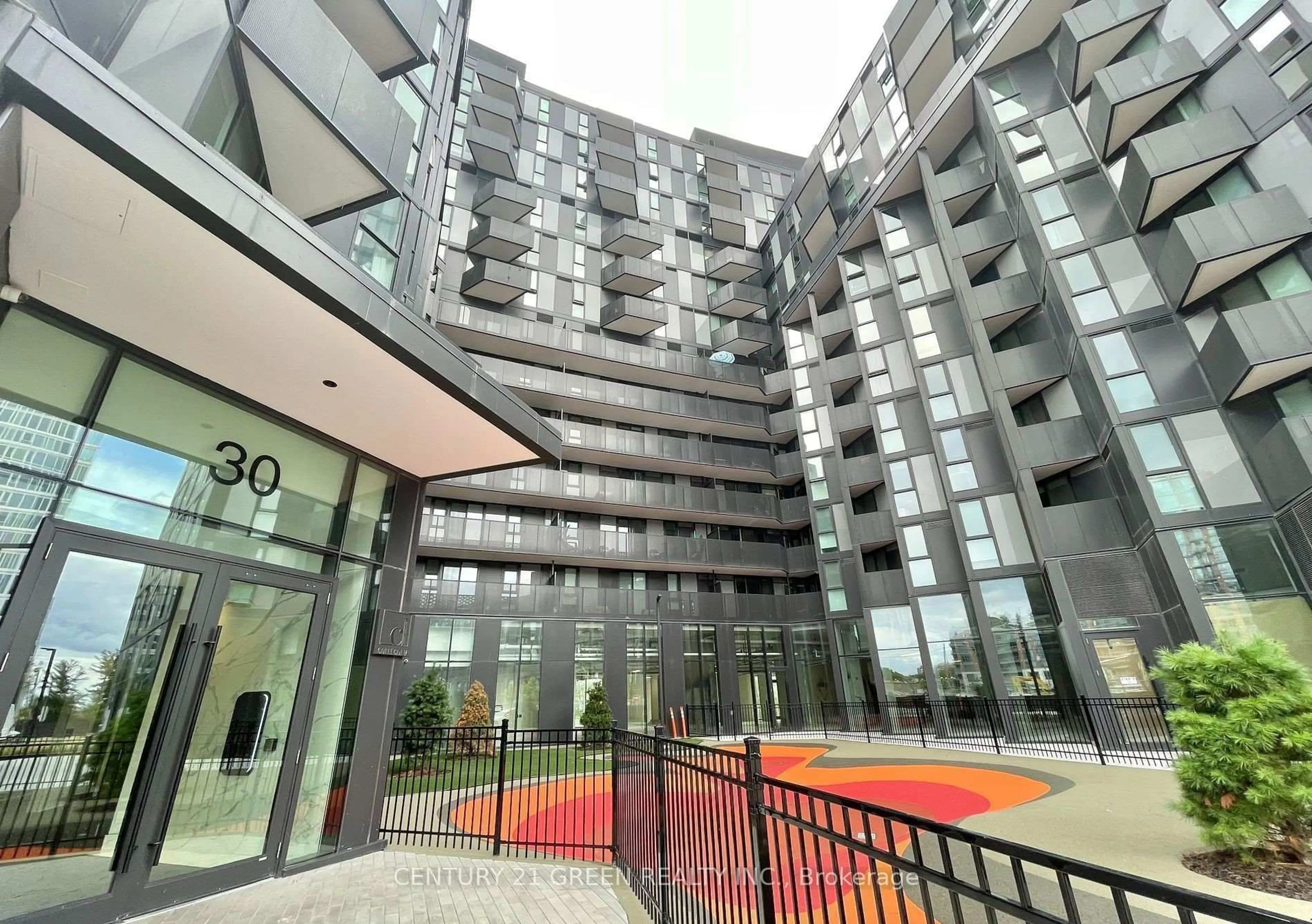 Indoor foyer for 30 Tretti Way #502, Toronto Ontario M3H 0E3
