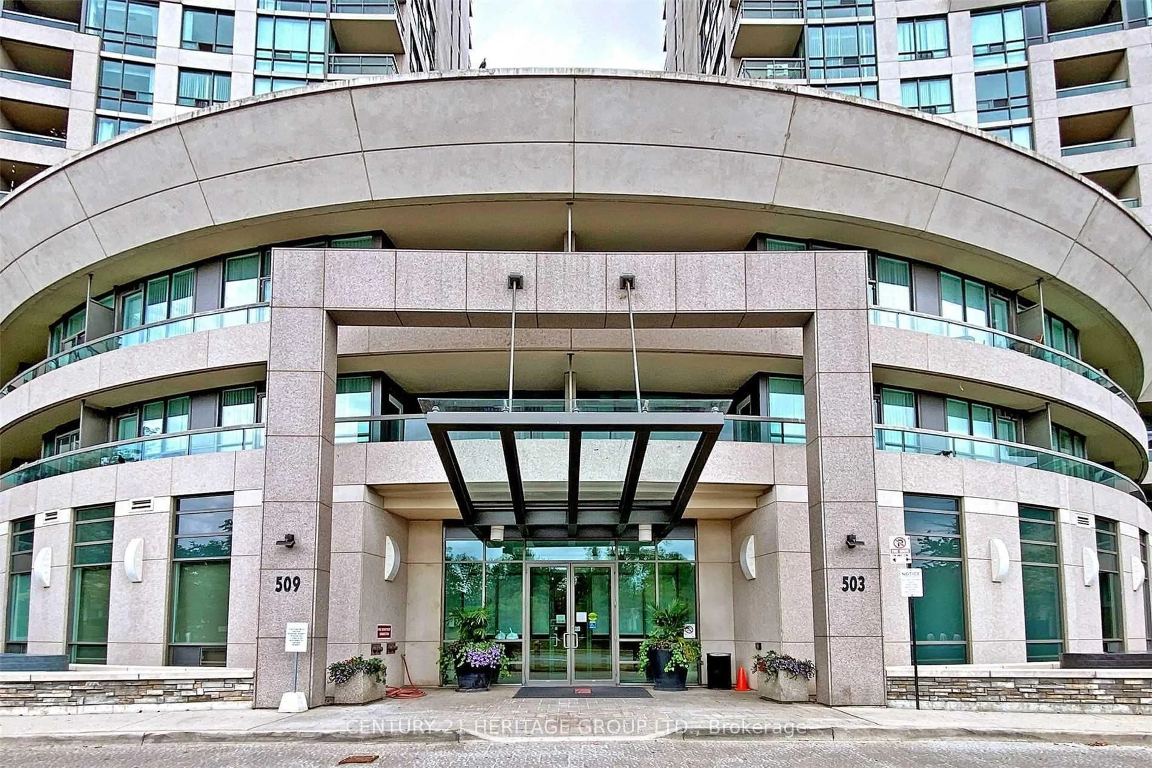 Indoor foyer for 509 Beecroft Rd #2206, Toronto Ontario M2N 0A3