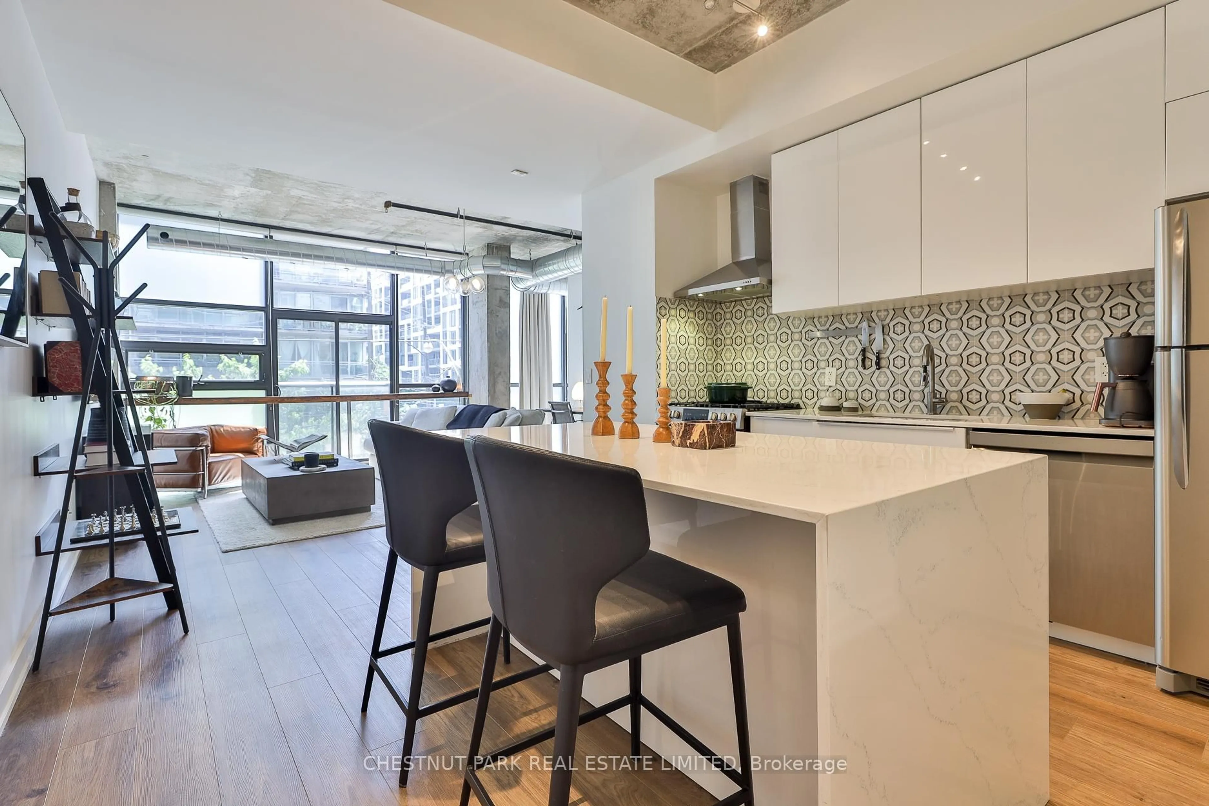 Open concept kitchen, ceramic/tile floor for 60 Bathurst St #211, Toronto Ontario M5V 2P4