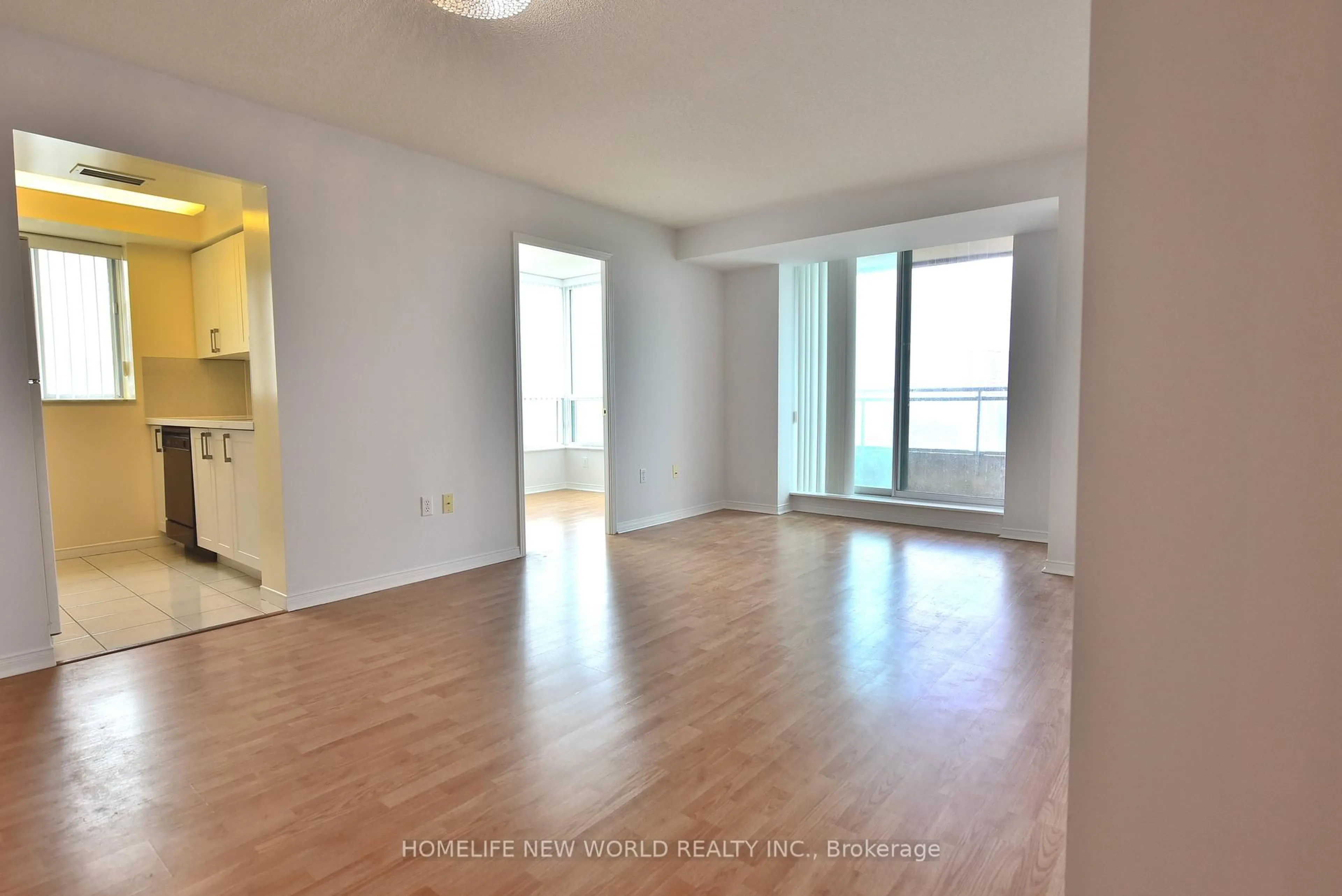 A pic of a room for 1 Pemberton Ave #2702, Toronto Ontario M2M 4L9