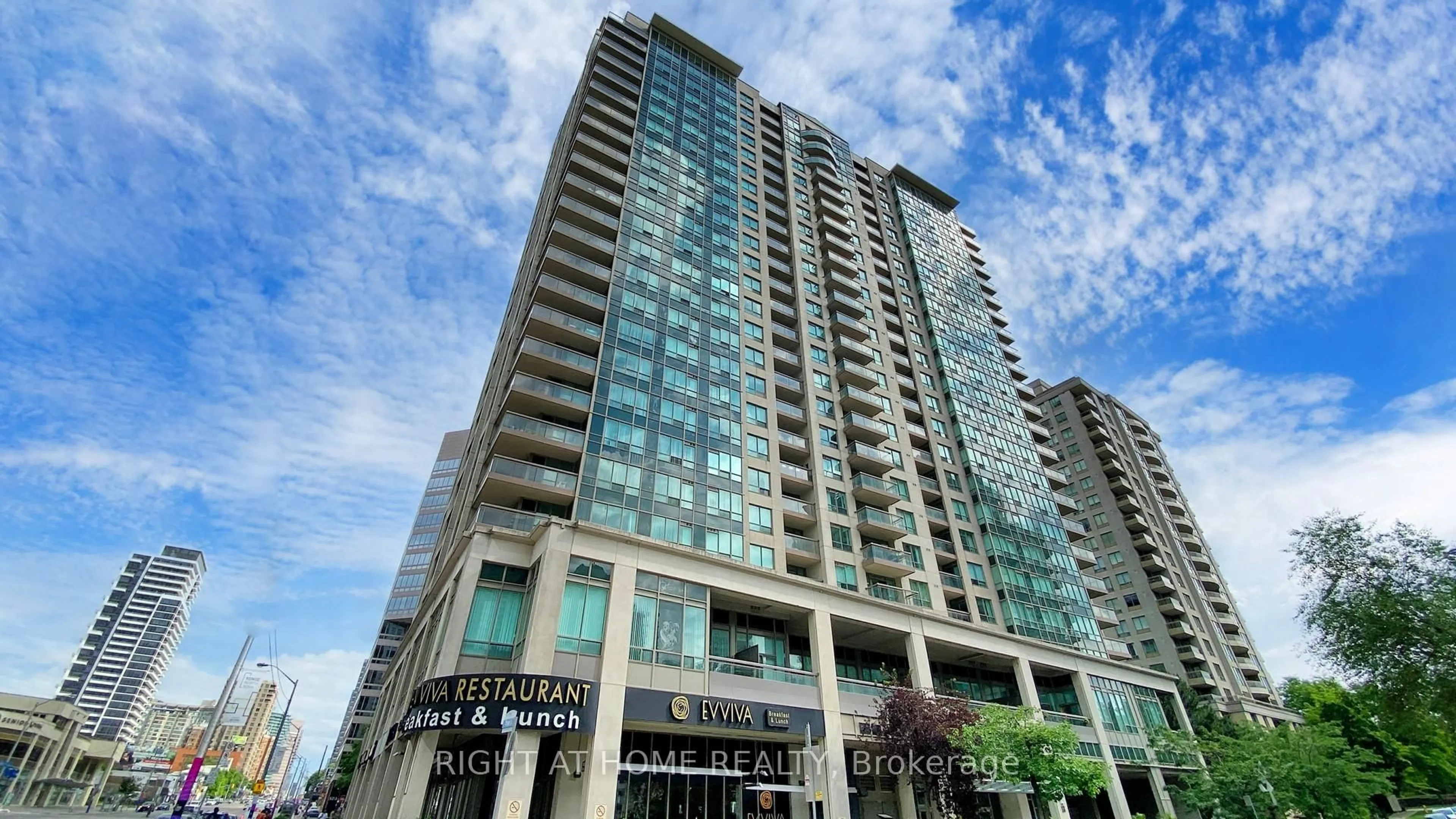 Unknown for 18 Parkview Ave #906, Toronto Ontario M2N 7H7