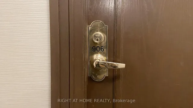 Additional image 37 of 18 Parkview Ave Unit 906
