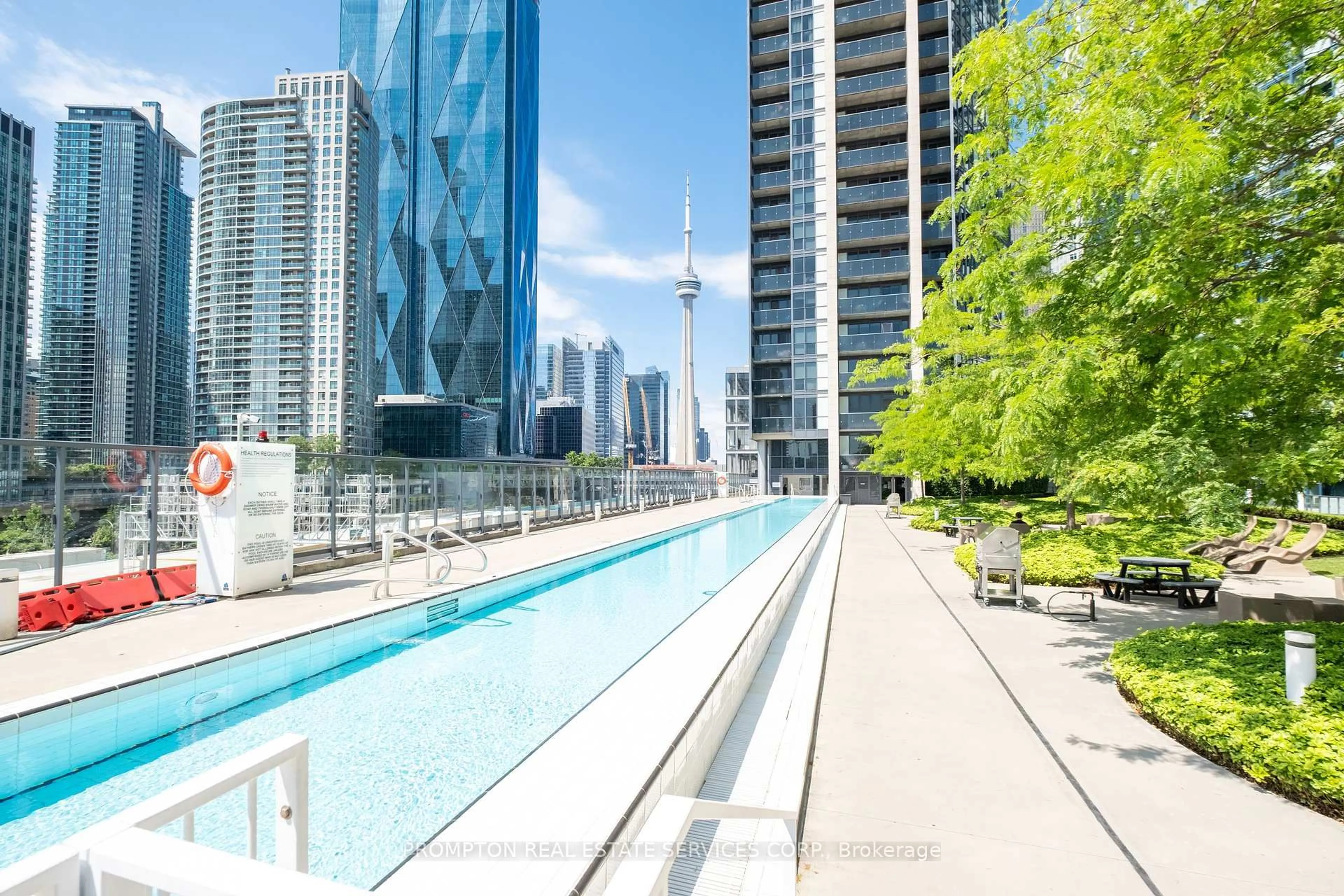 Pool for 1 The Esplanade #807, Toronto Ontario M5E 0A8
