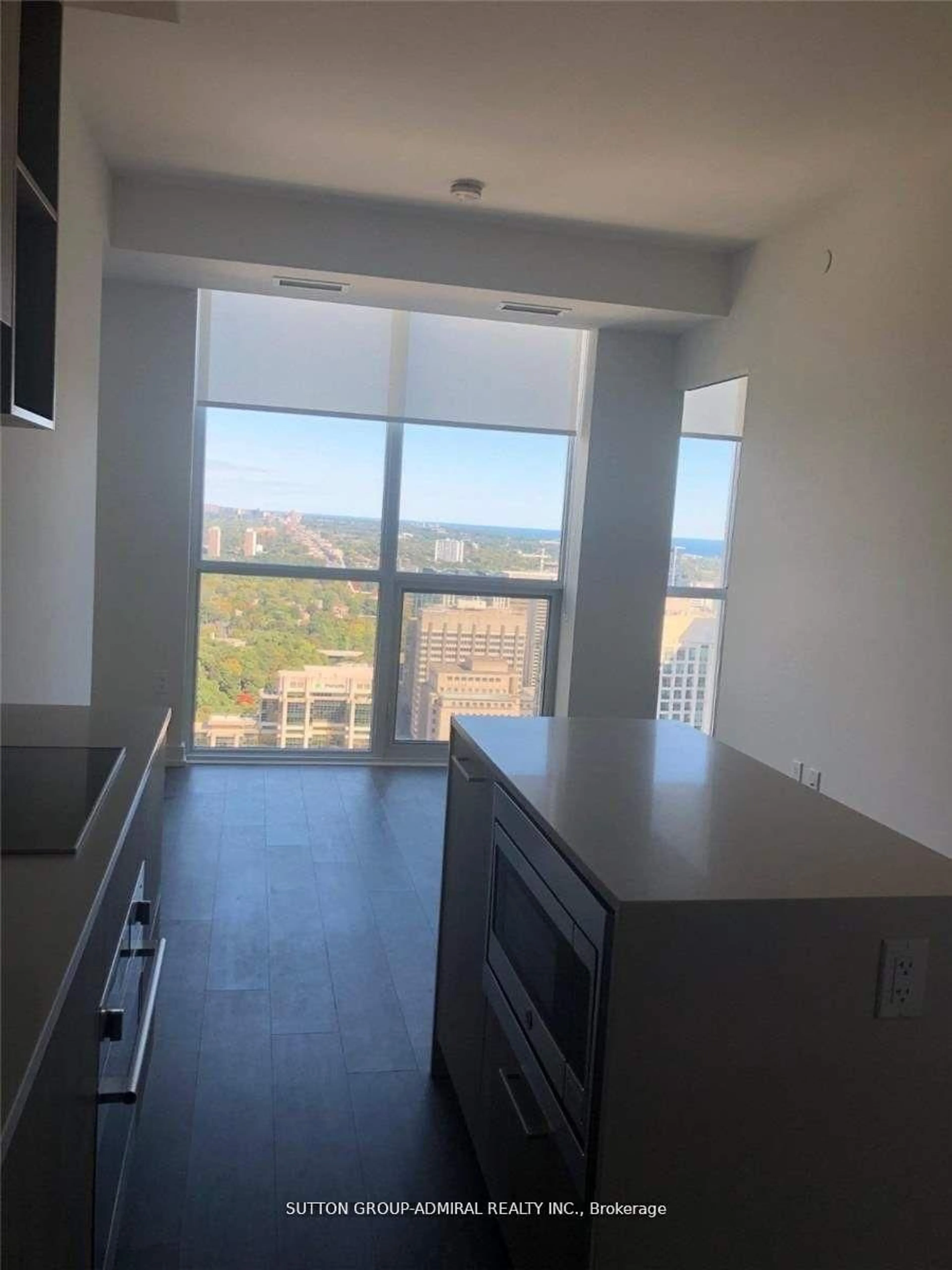 Unknown for 1 Yorkville Ave #3809, Toronto Ontario M4W 0B1