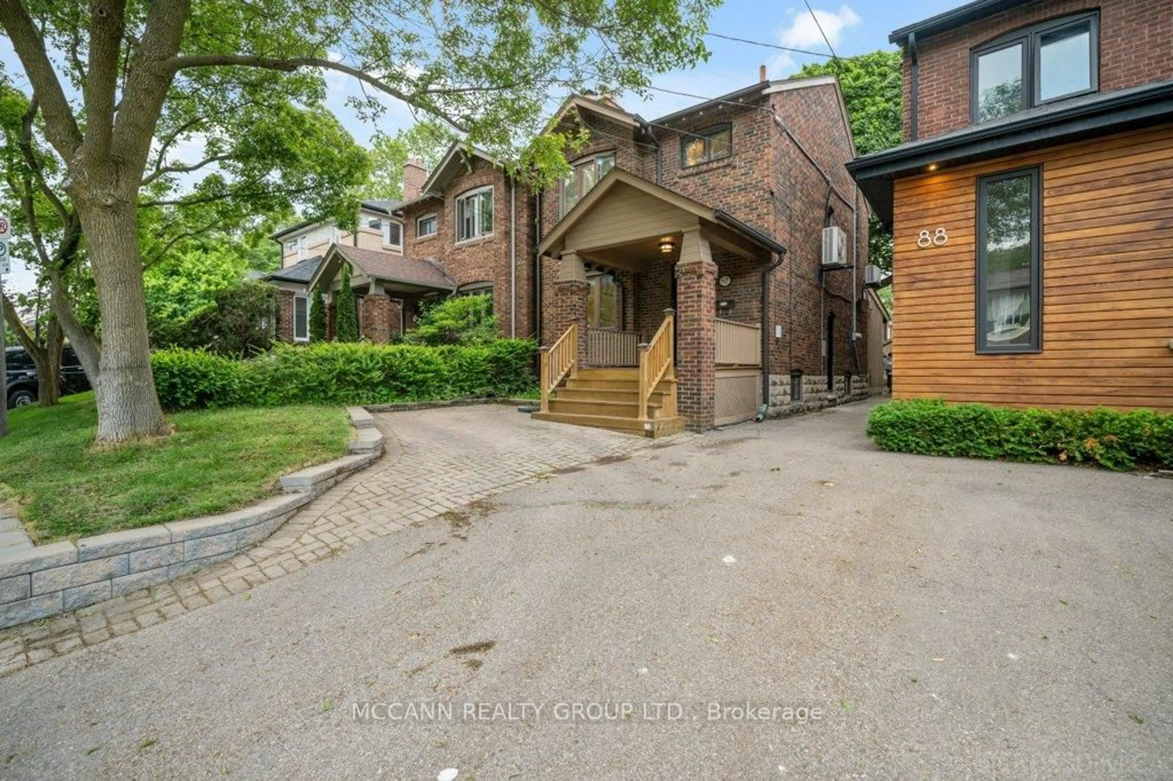 Home with brick exterior material, street for 92 Brookdale Ave, Toronto Ontario M5M 1P3