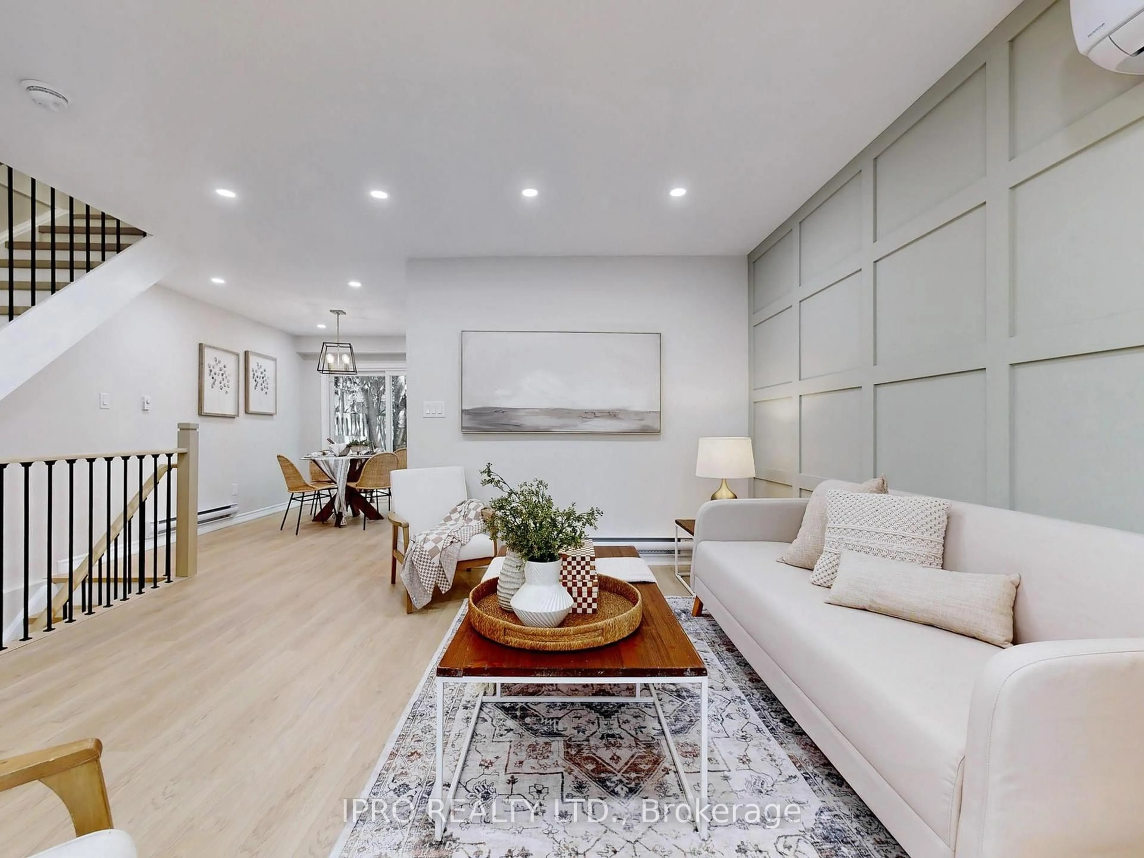 Living room with furniture, unknown for 61 Plum Tree Way, Toronto Ontario M2R 3J1